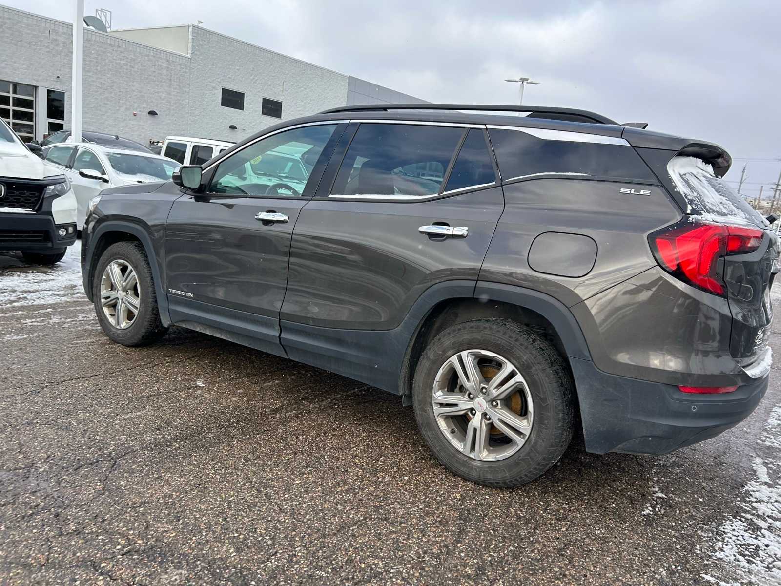 Thumbnail: 2020 GMC Terrain - 26