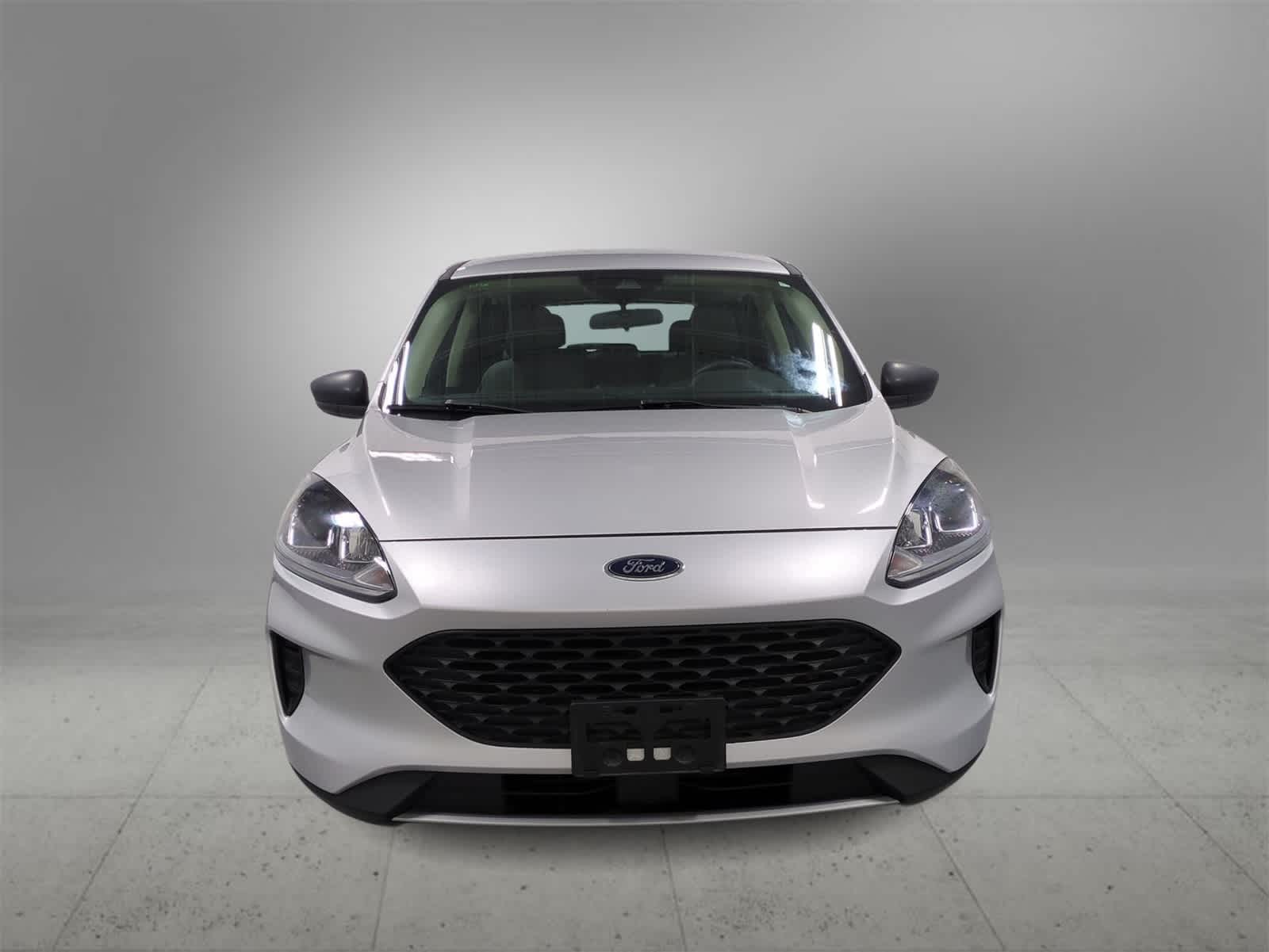 Thumbnail: 2020 Ford Escape - 3