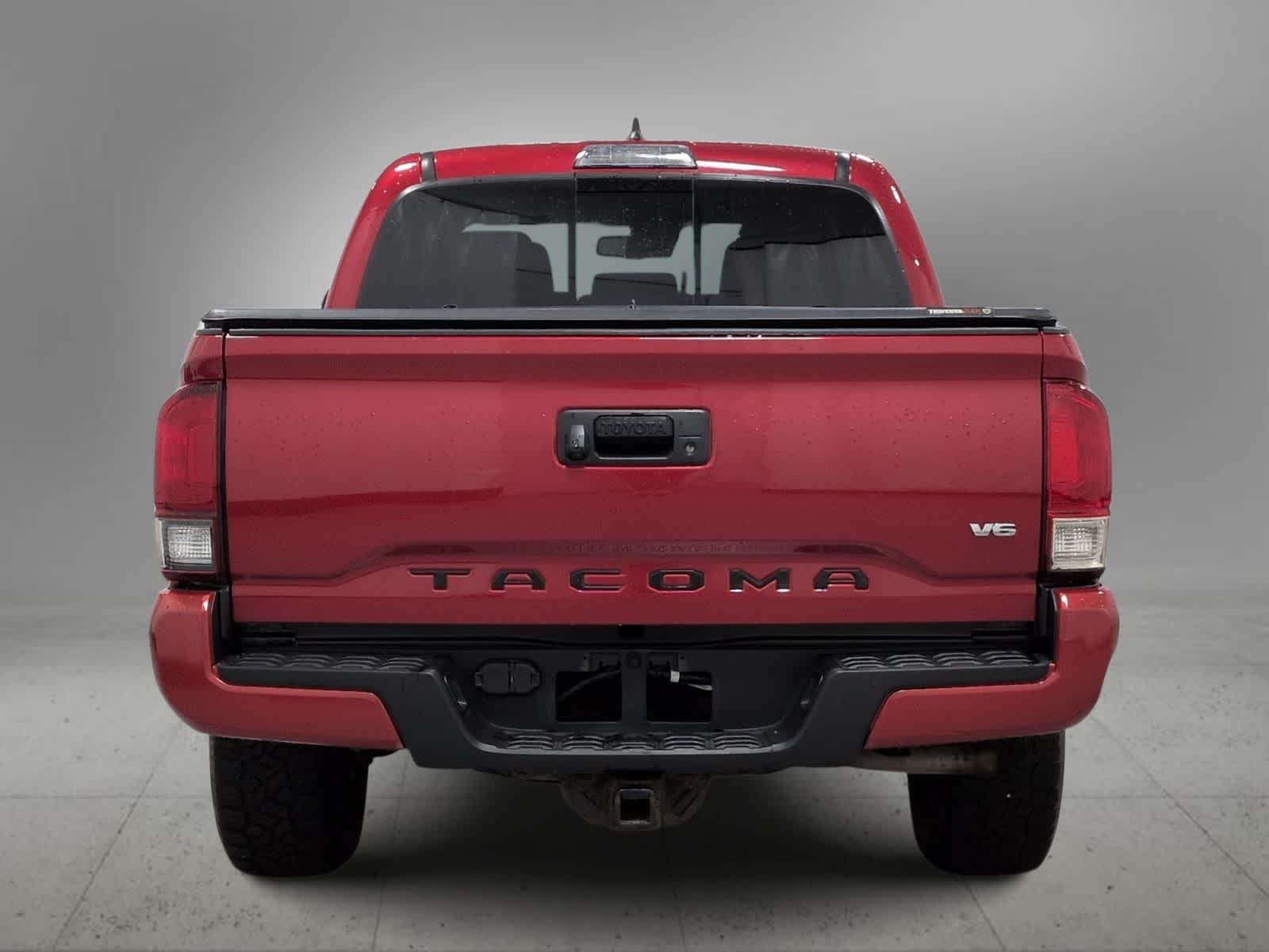 Thumbnail: 2019 Toyota Tacoma - 7