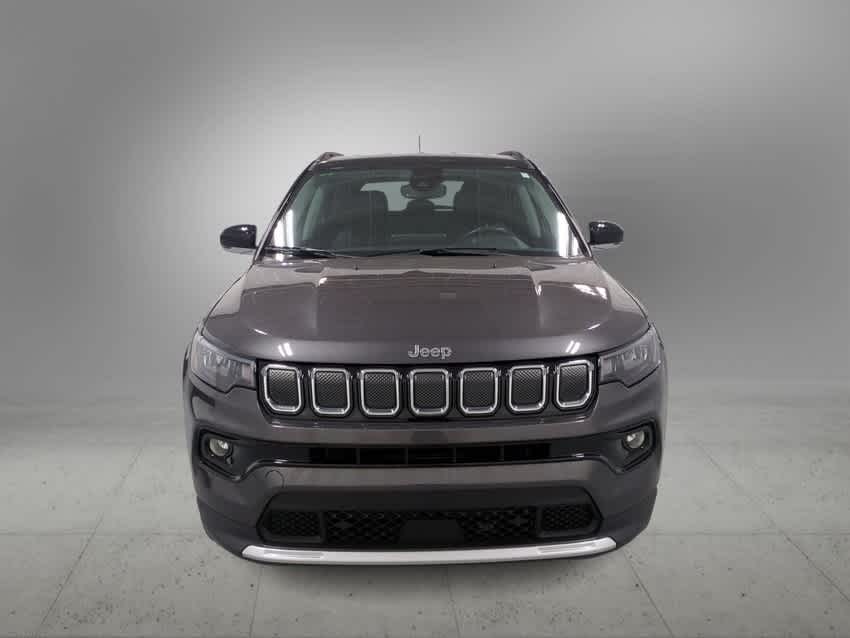 2022 Jeep Compass Limited 3