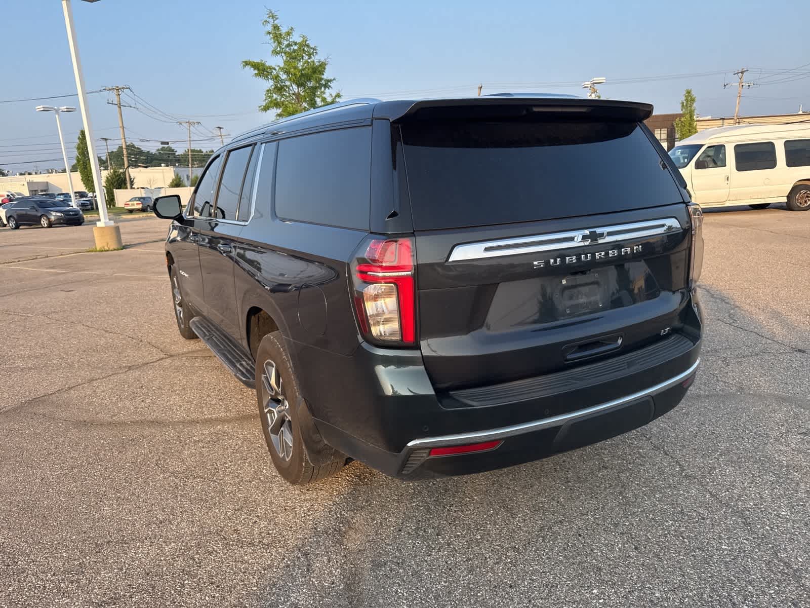 Thumbnail: 2022 Chevrolet Suburban - 19