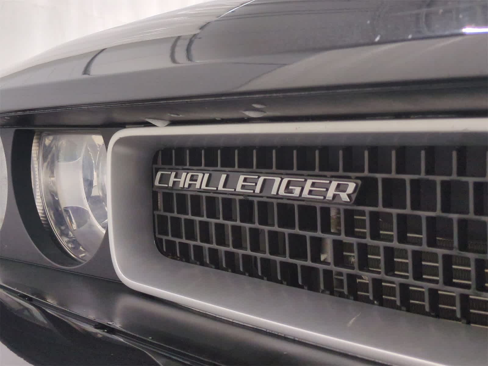Thumbnail: 2010 Dodge Challenger - 13