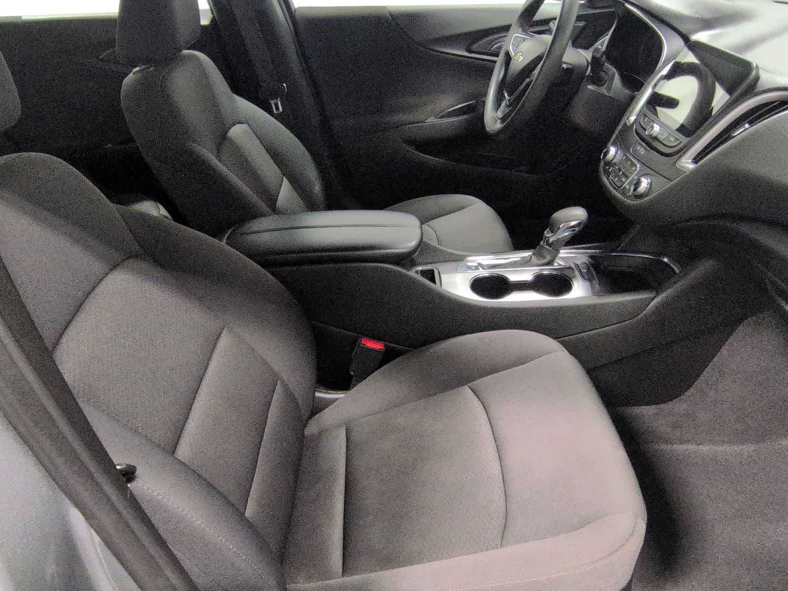 Thumbnail: 2023 Chevrolet Malibu - 22