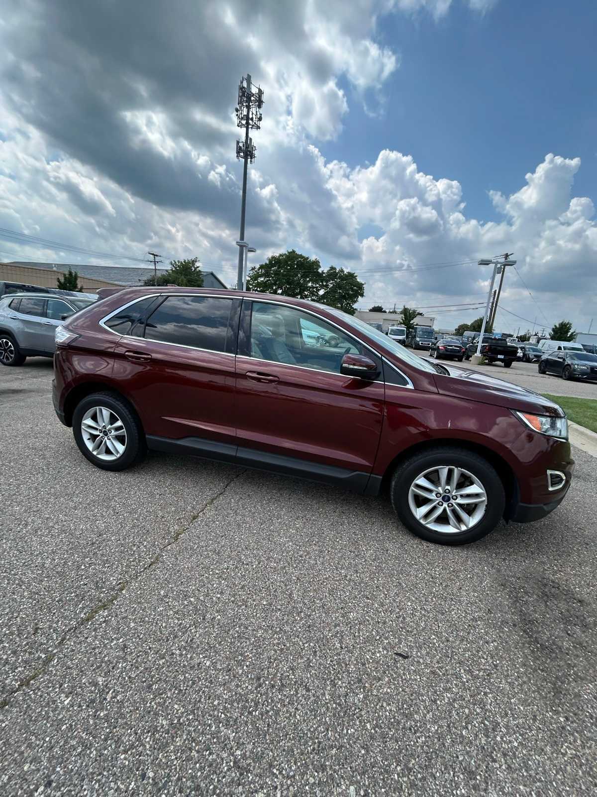 Thumbnail: 2015 Ford Edge - 13