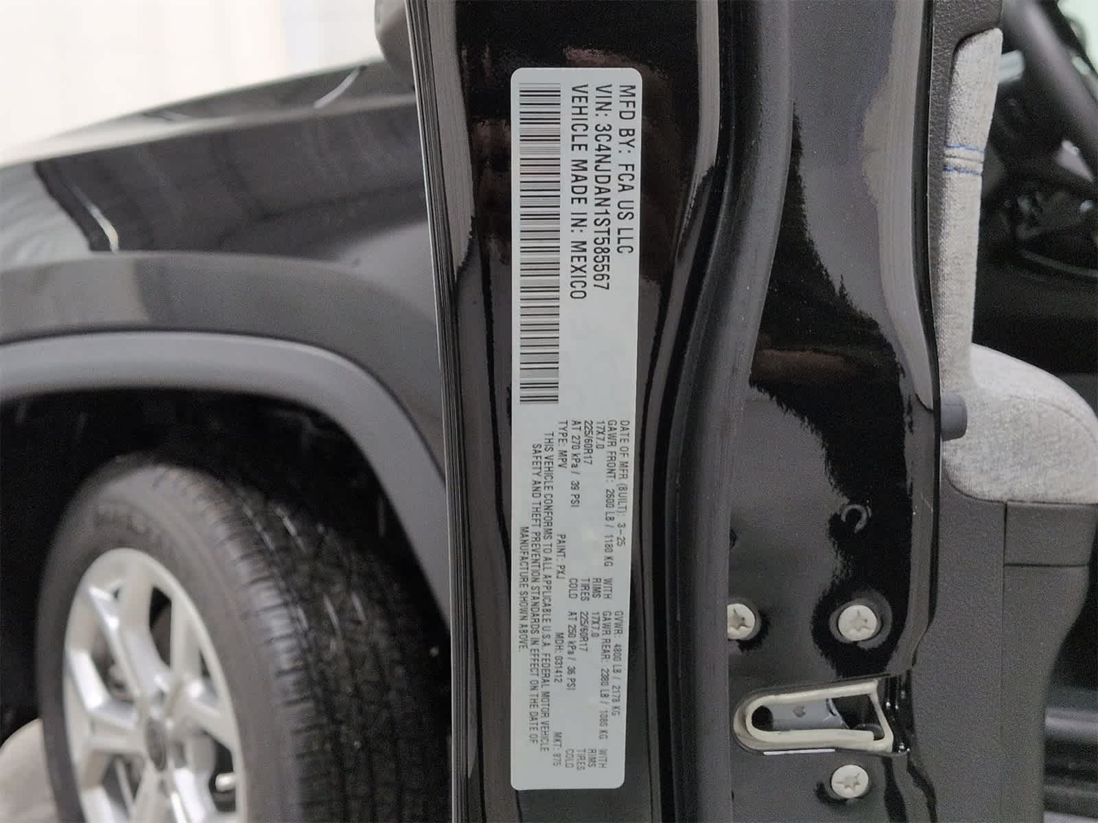 Thumbnail: 2025 Jeep Compass - 35