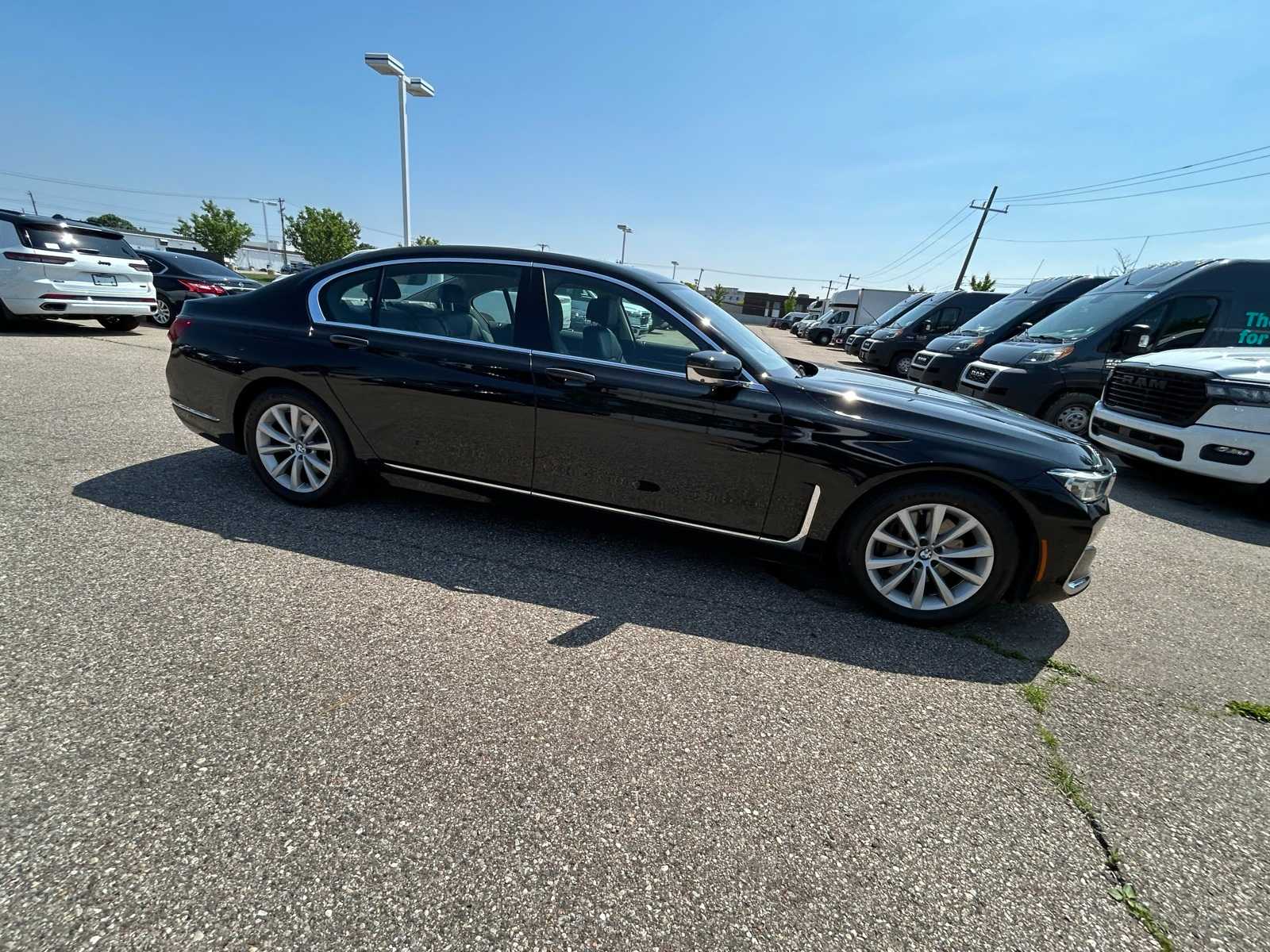 2020 BMW 7 Series 740i xDrive 10