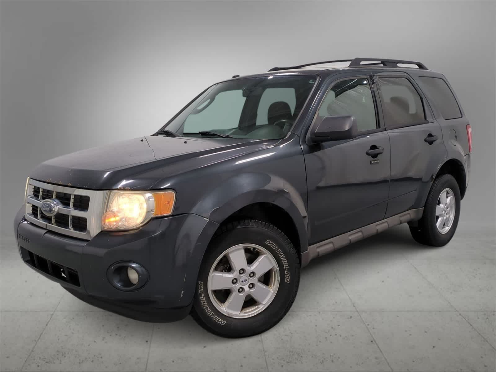 2009 Ford Escape XLT -
                  Farmington Hills, MI