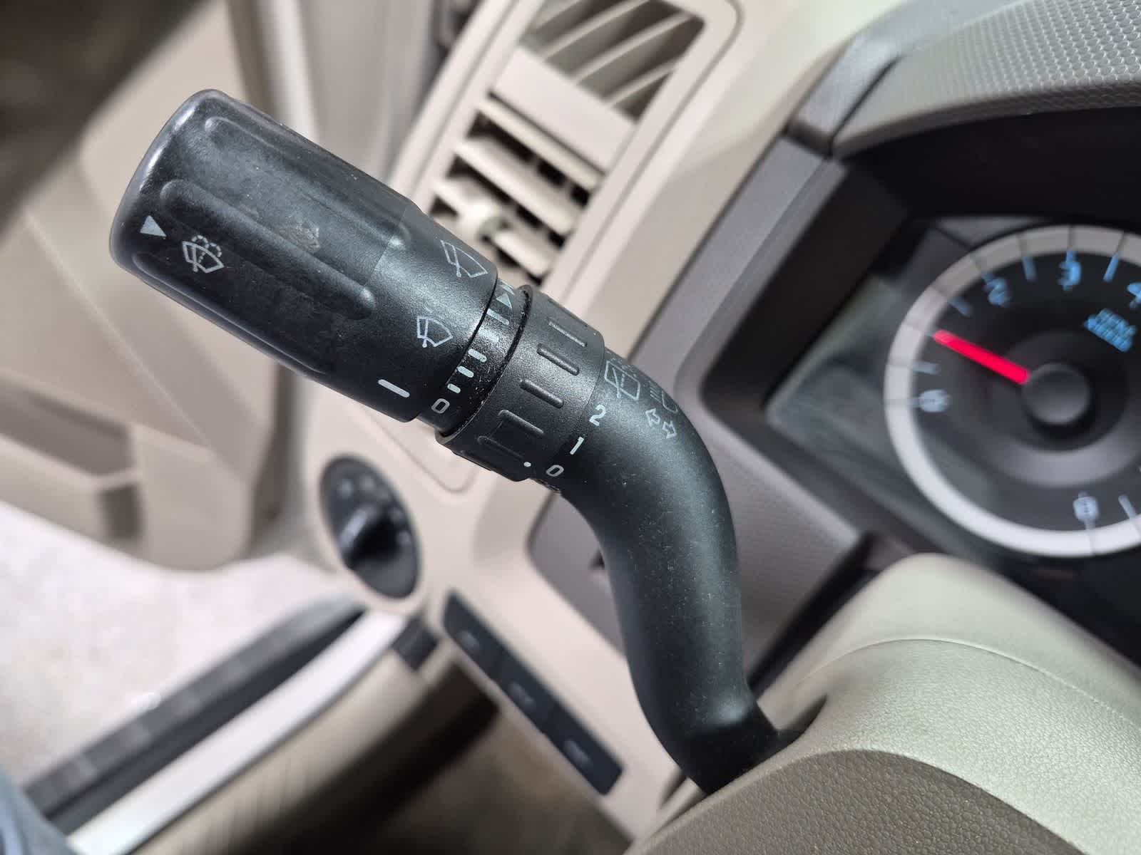 Thumbnail: 2011 Ford Escape - 34