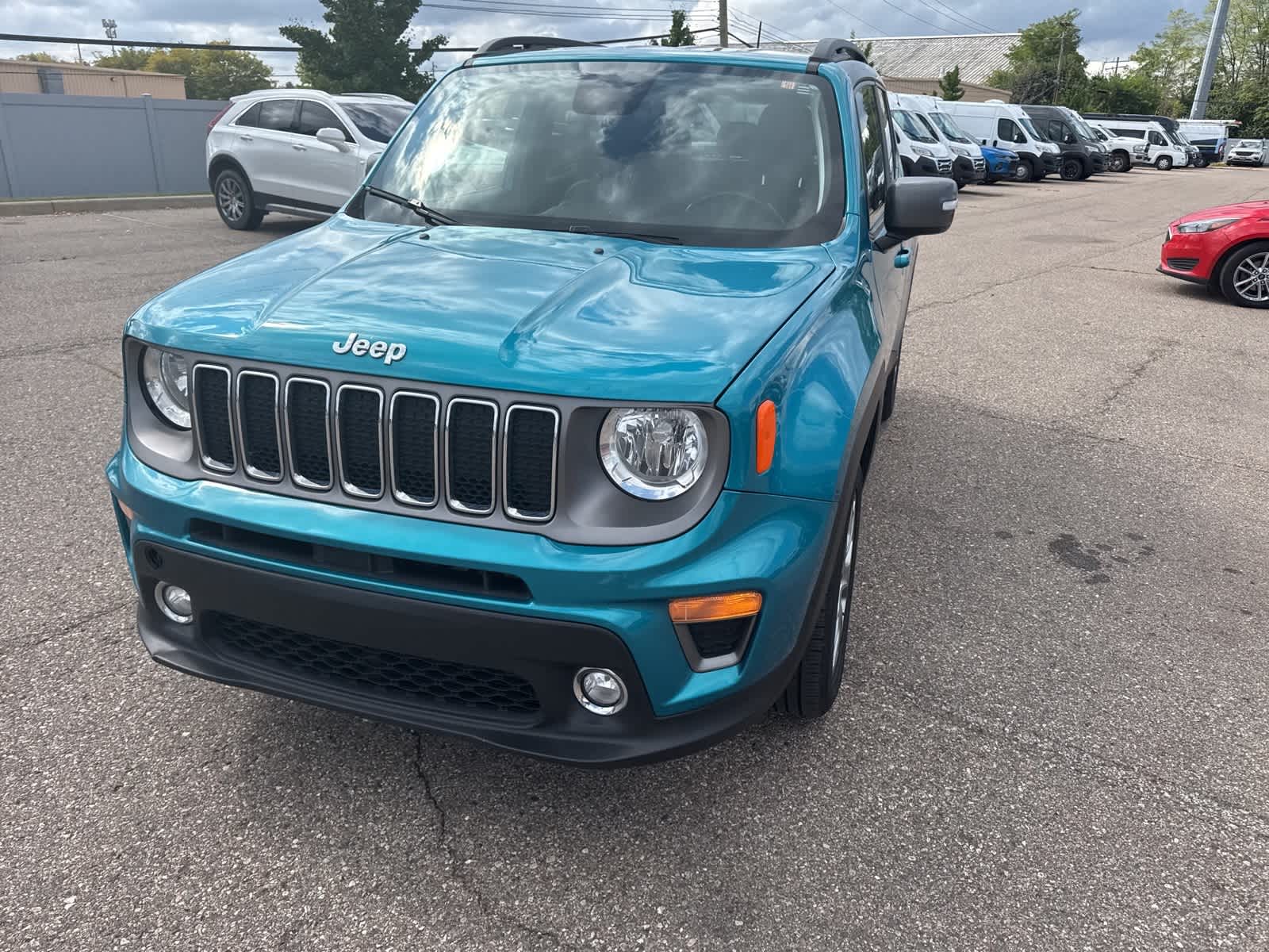 2020 Jeep Renegade Limited photo 2