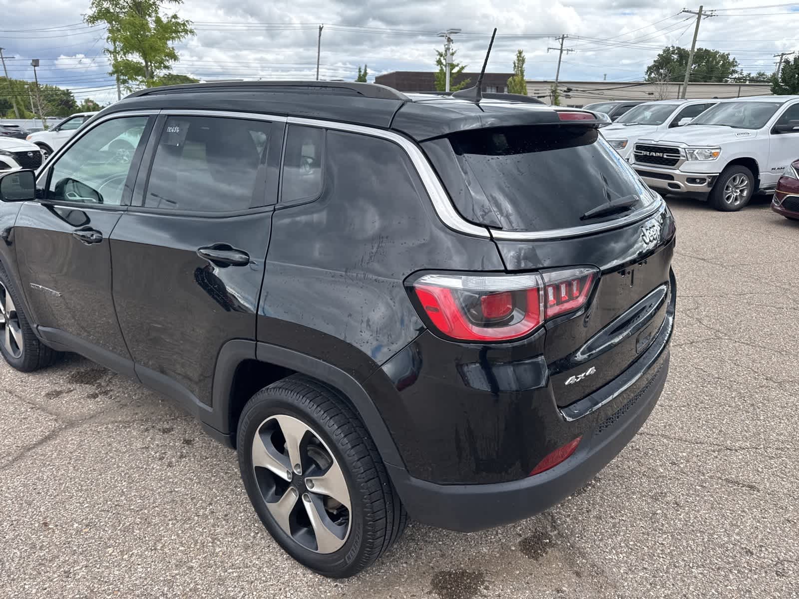 Thumbnail: 2018 Jeep Compass - 23