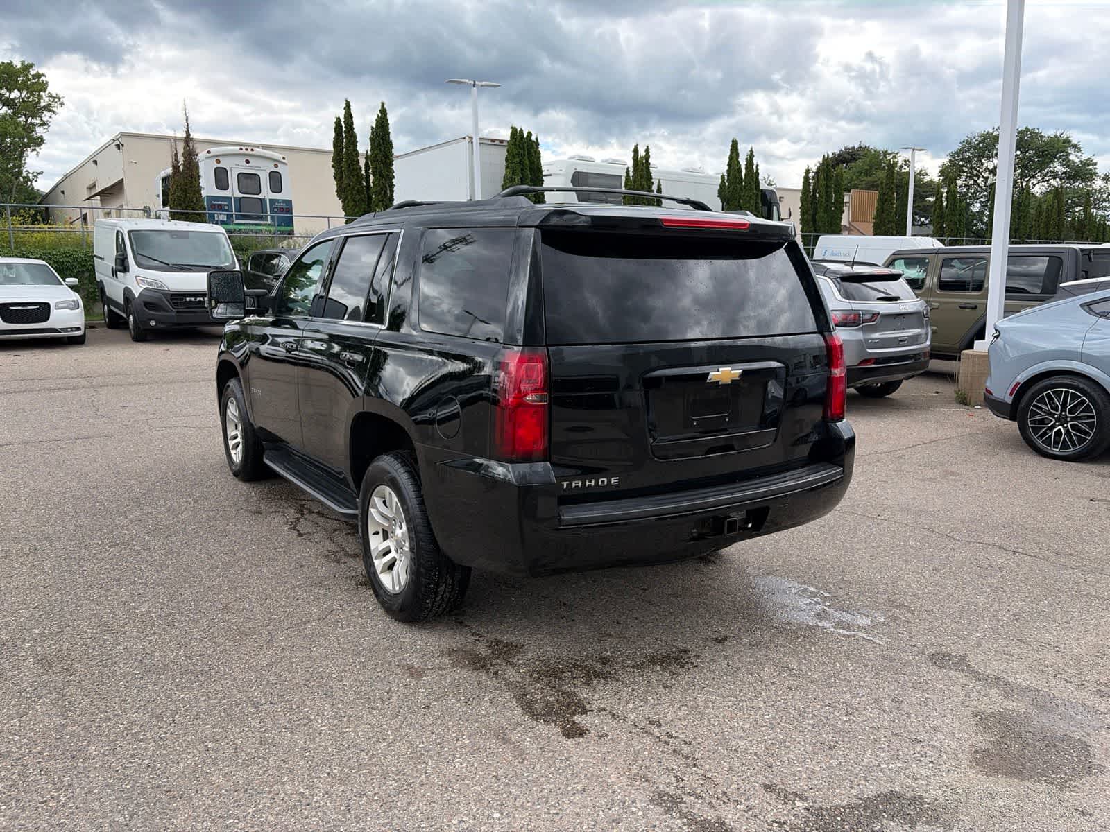 Thumbnail: 2018 Chevrolet Tahoe - 19