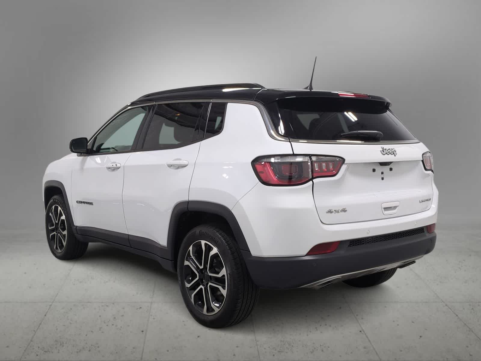 Thumbnail: 2023 Jeep Compass - 6