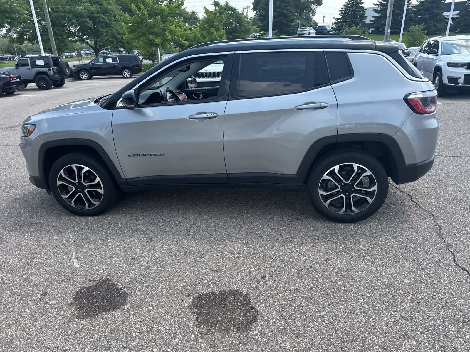 2022 Jeep Compass Limited 22