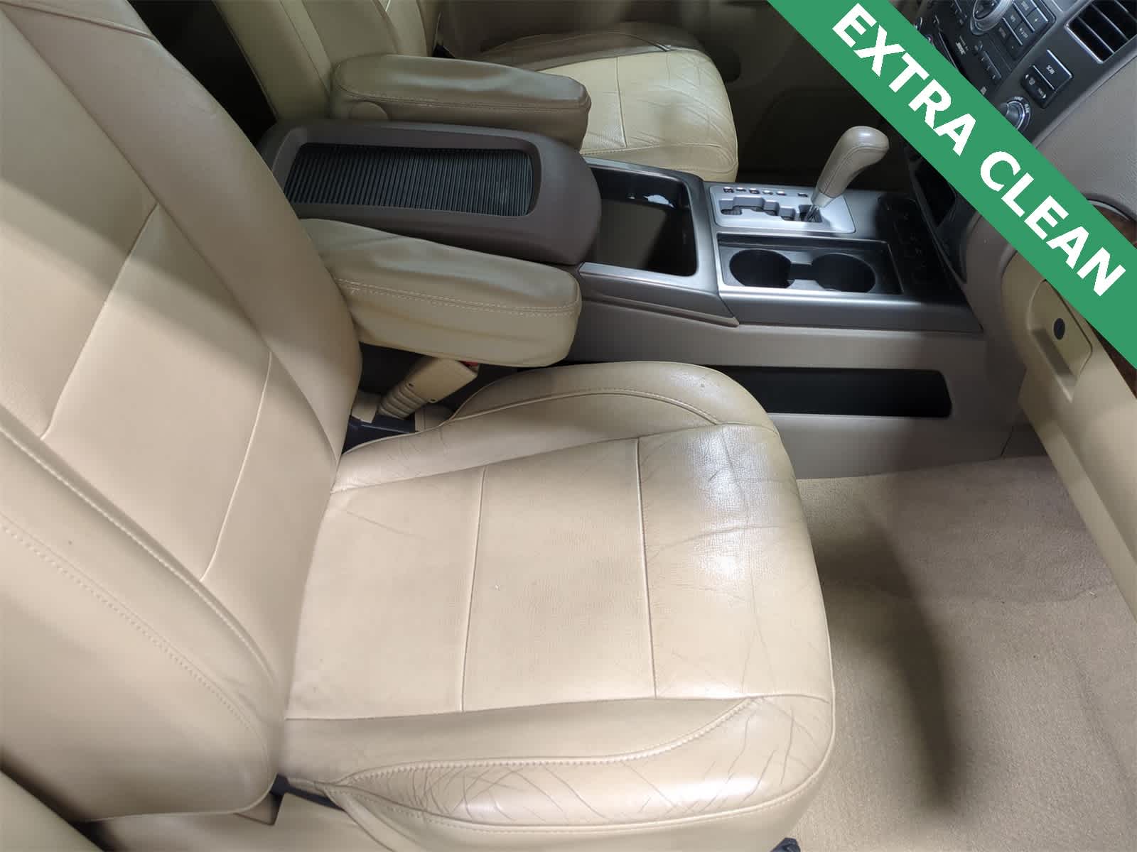 Thumbnail: 2011 Nissan Armada - 24