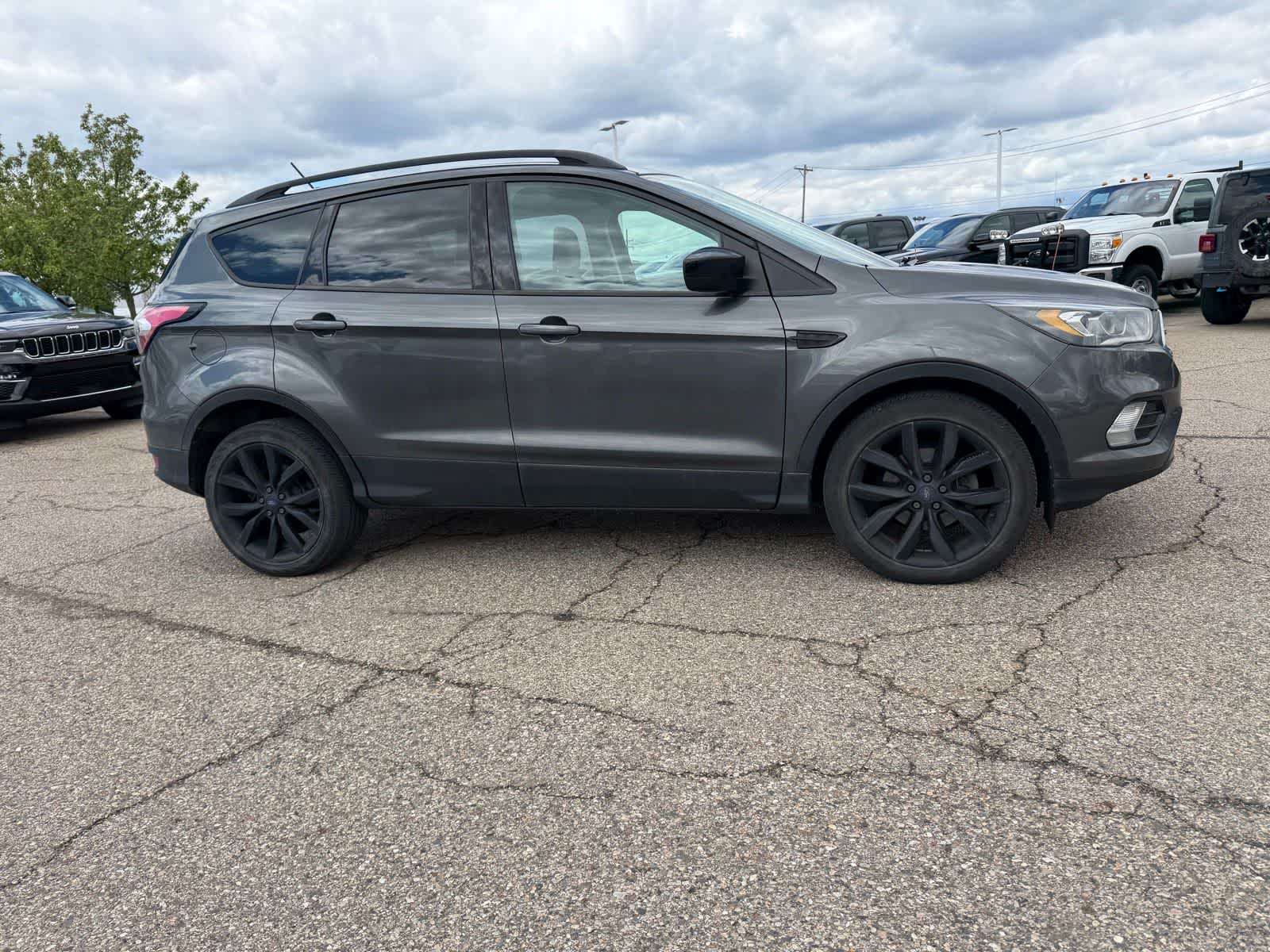 Thumbnail: 2018 Ford Escape - 14