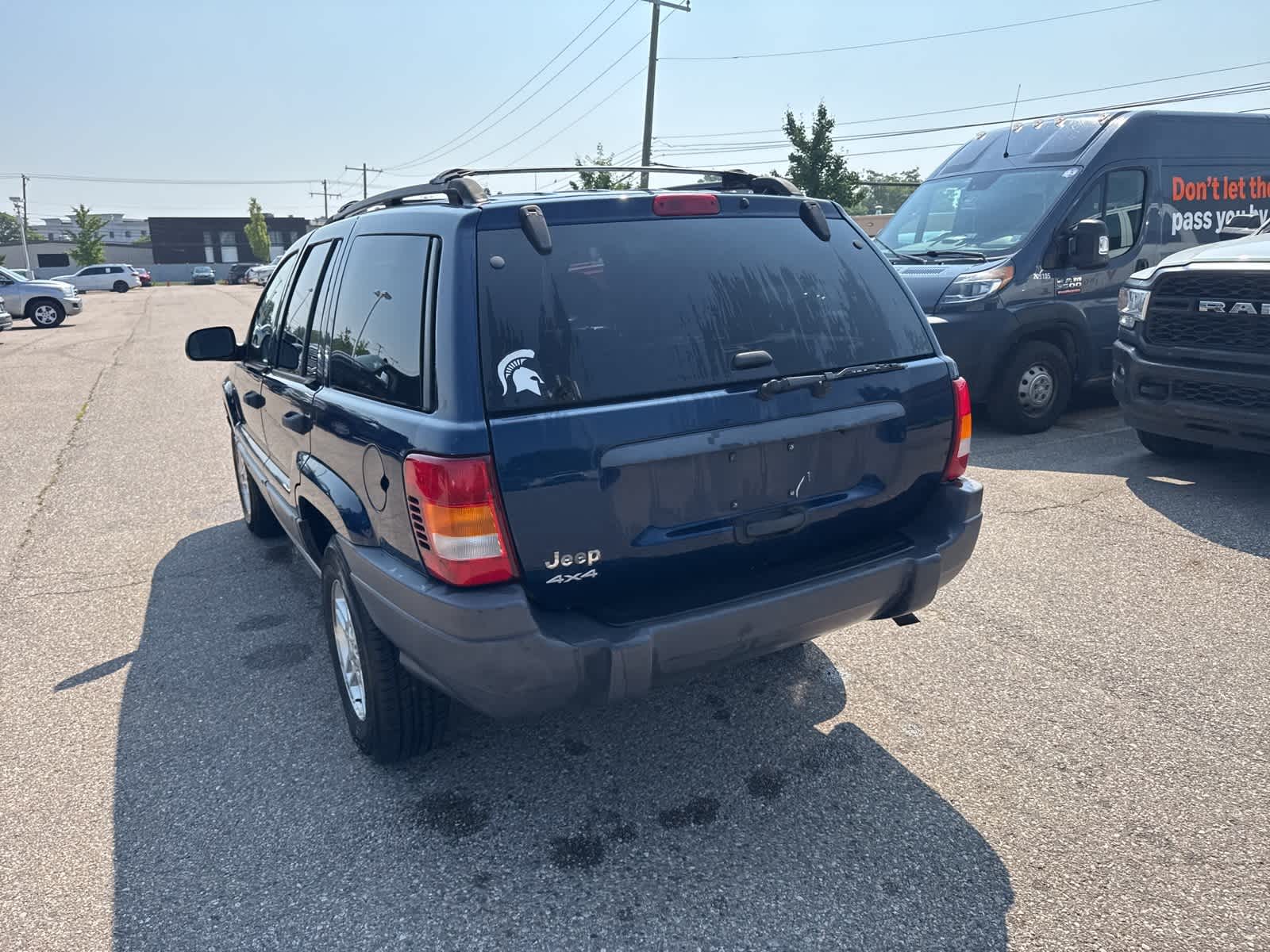 Thumbnail: 2003 Jeep Grand Cherokee - 16