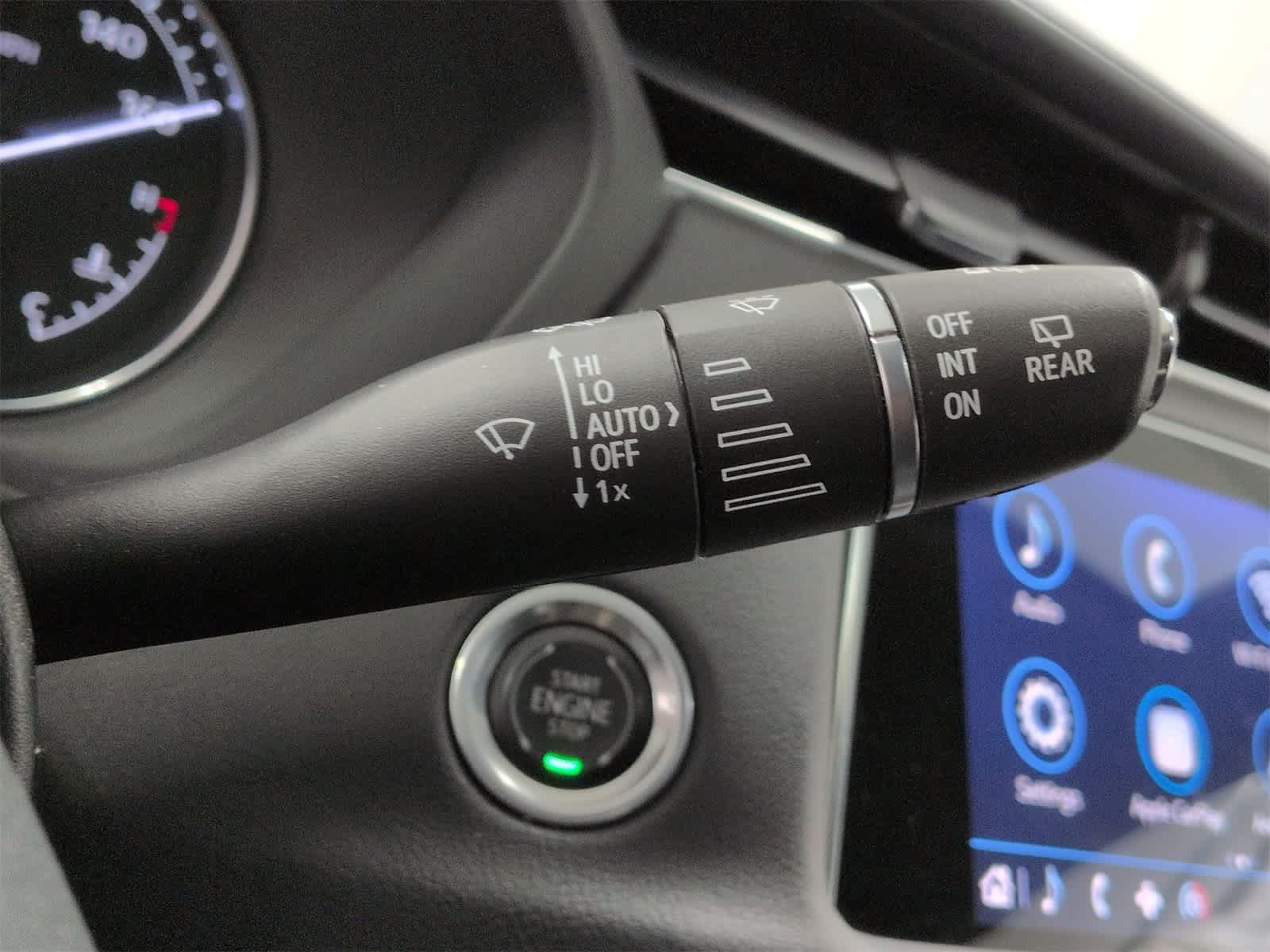 Thumbnail: 2022 Cadillac XT4 - 26