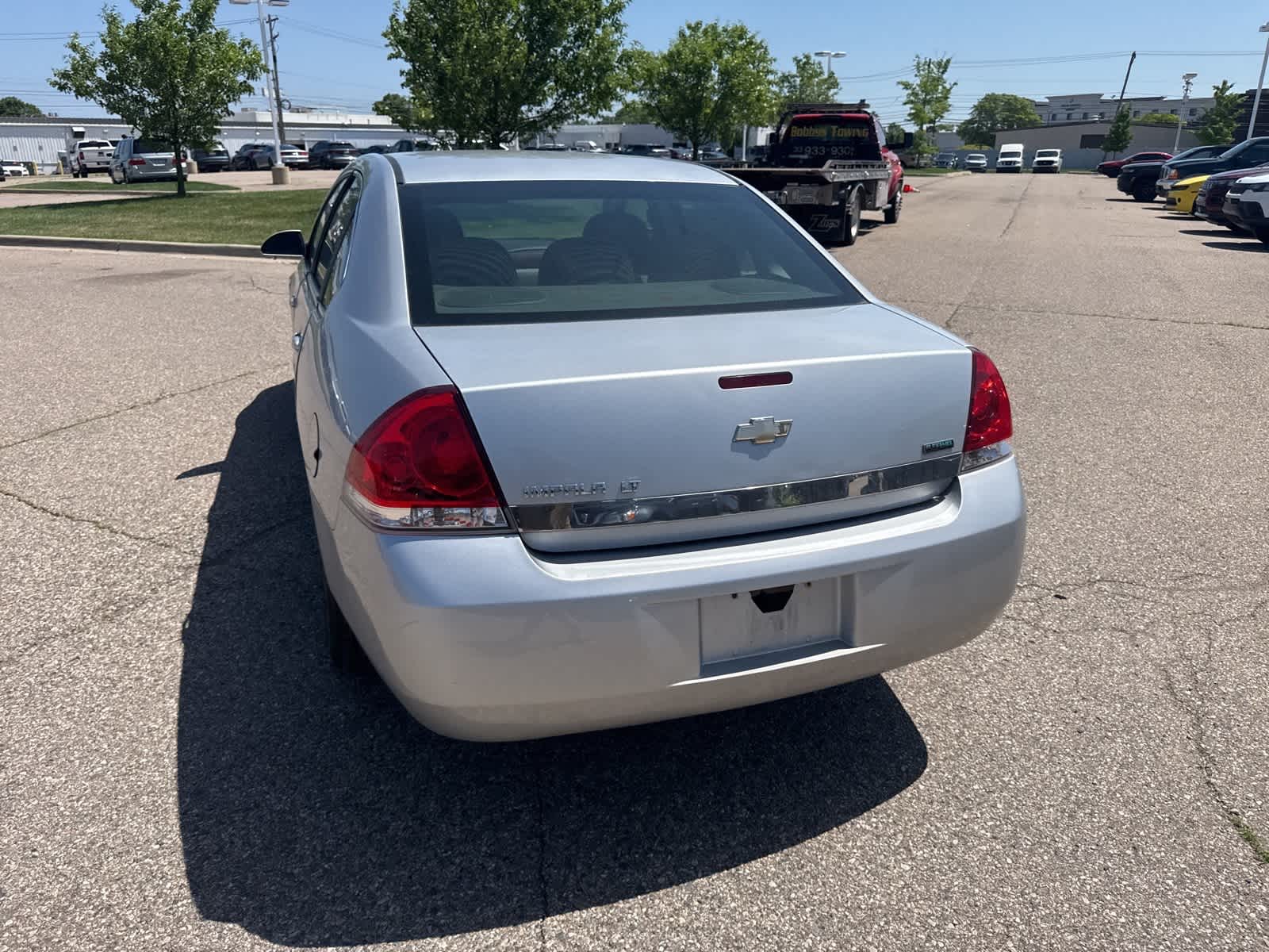 Thumbnail: 2011 Chevrolet Impala - 20