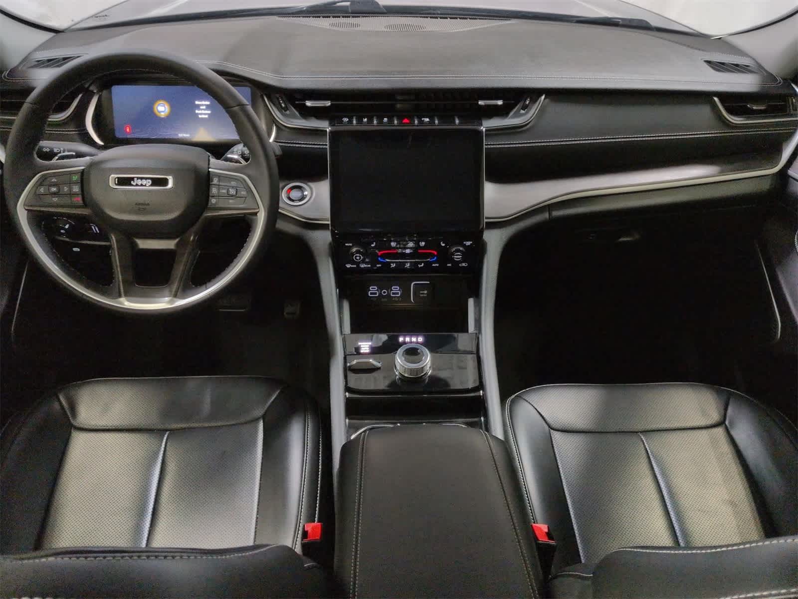 Thumbnail: 2023 Jeep Grand Cherokee - 16