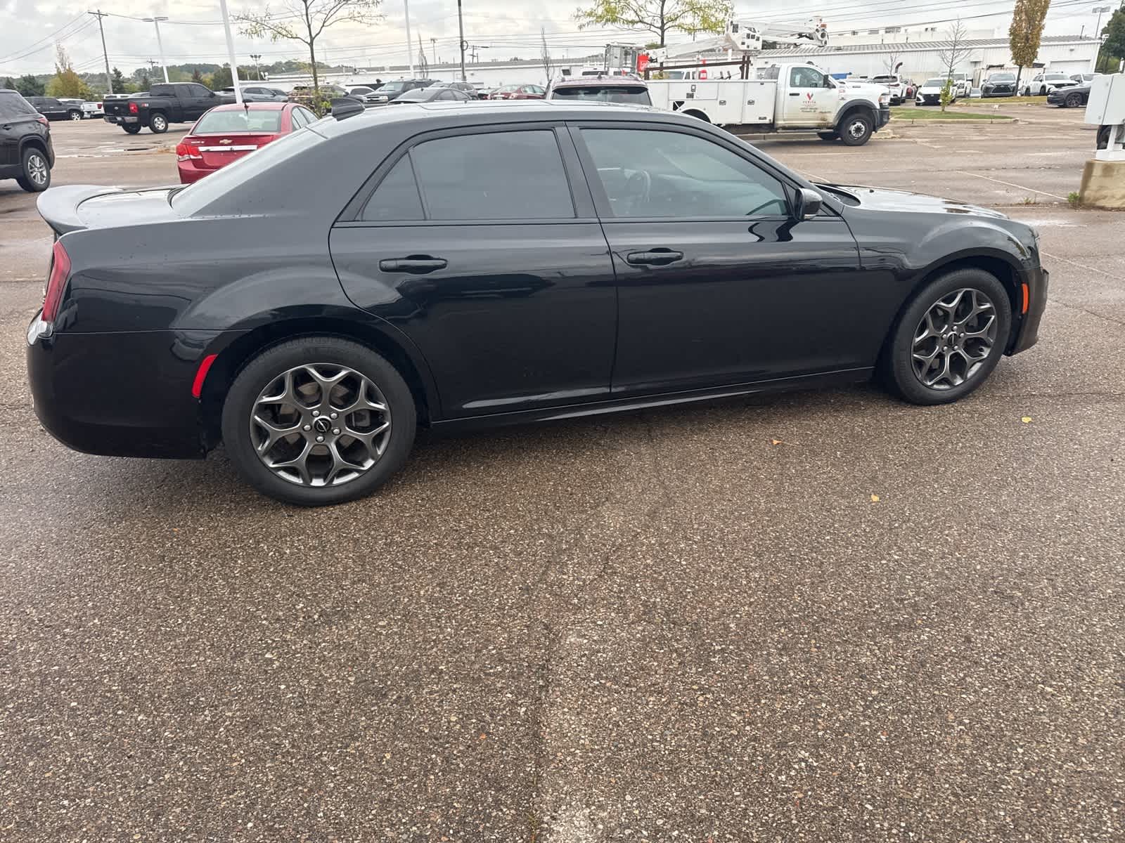 Thumbnail: 2018 Chrysler 300 - 13
