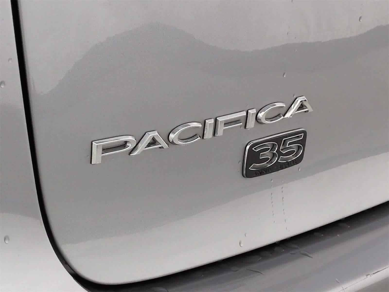 Thumbnail: 2020 Chrysler Pacifica - 13