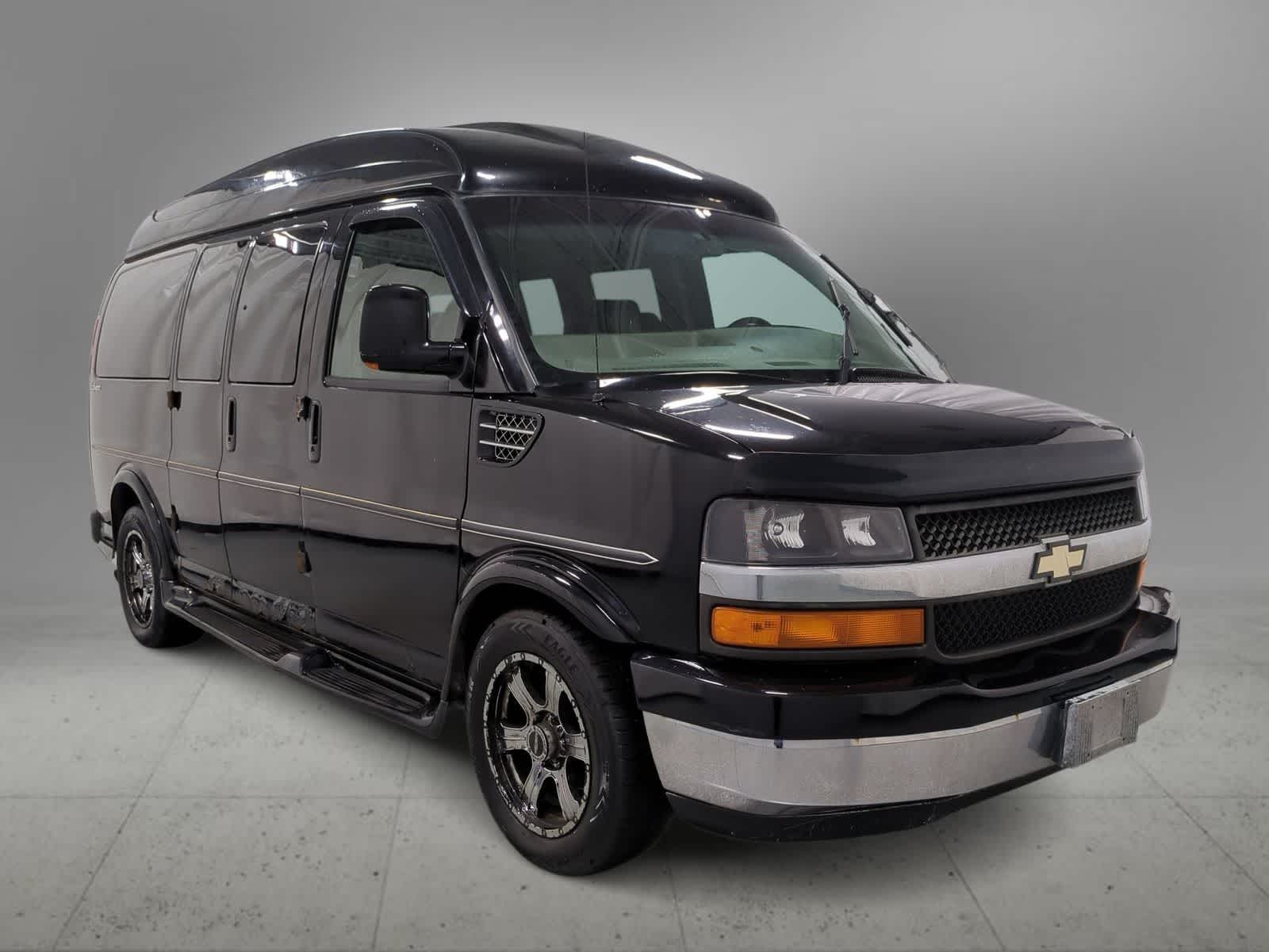 Used 2008 Chevrolet Express Cargo Work Van with VIN 1GBFH154681163167 for sale in Farmington Hills, MI