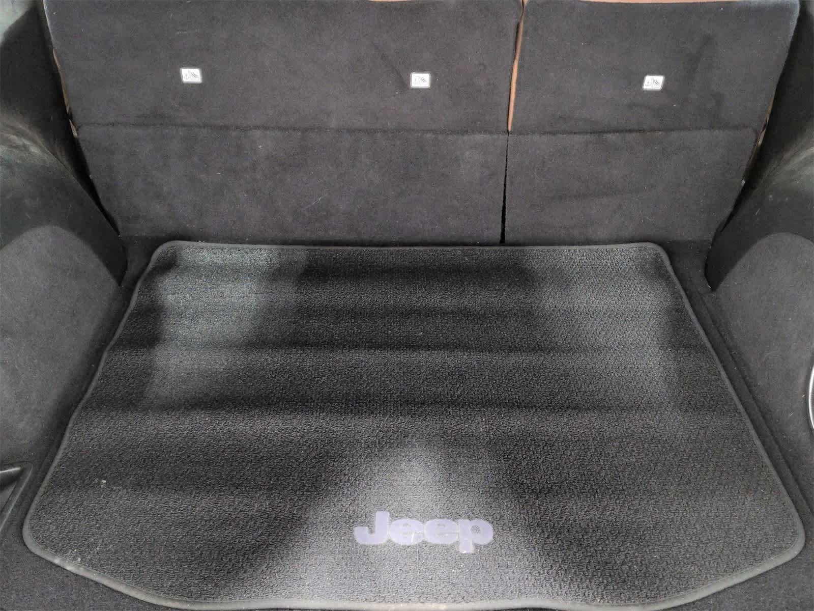 Thumbnail: 2019 Jeep Grand Cherokee - 37