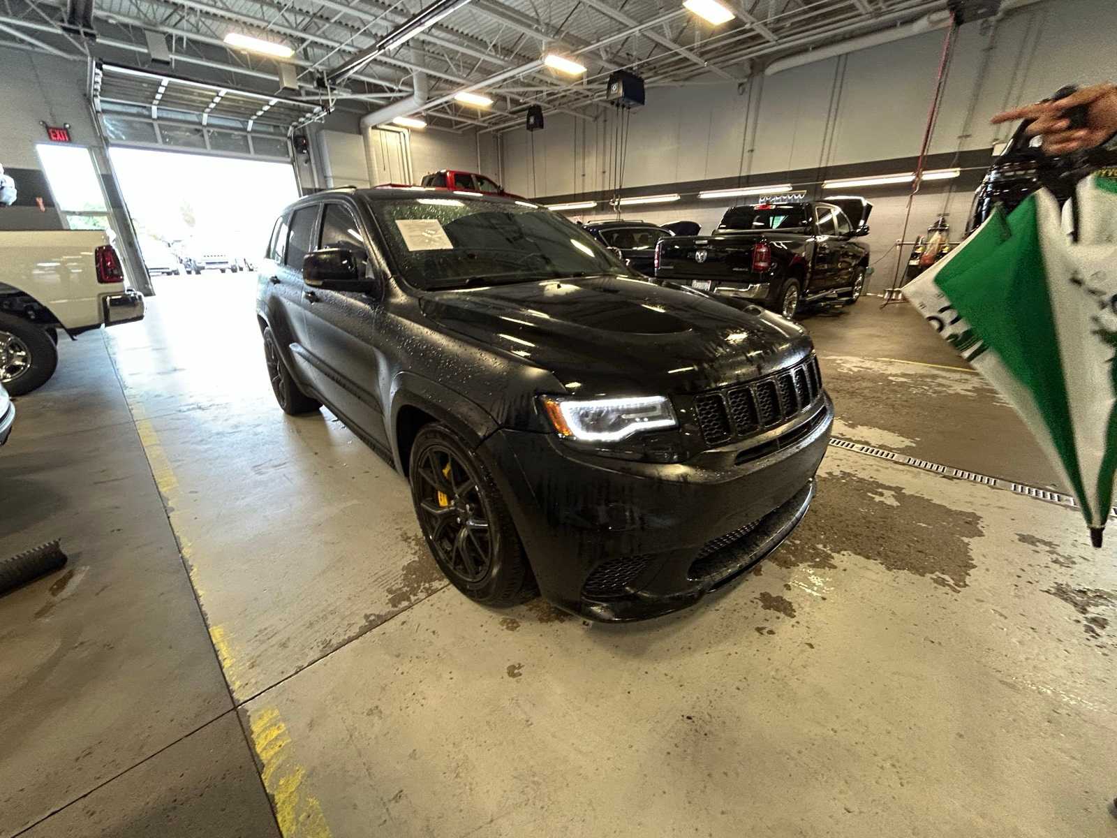 Thumbnail: 2020 Jeep Grand Cherokee - 10