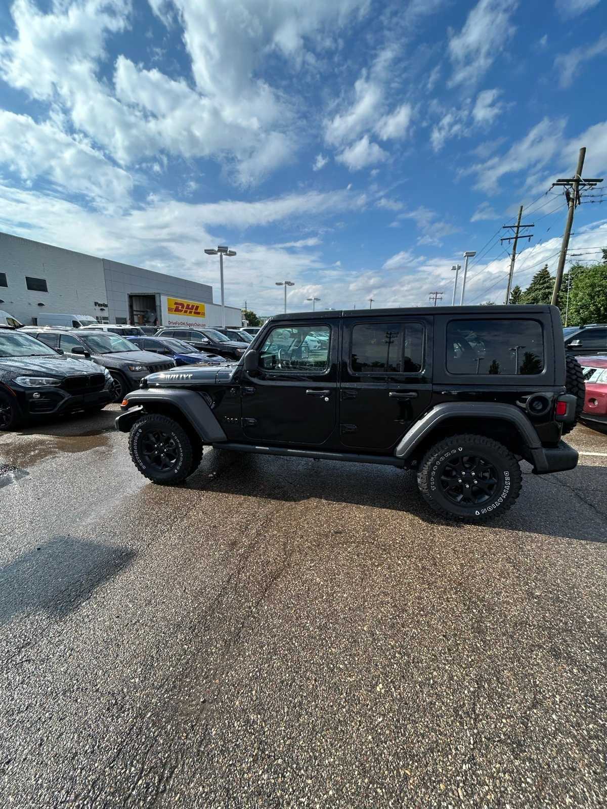 Thumbnail: 2021 Jeep Wrangler - 26