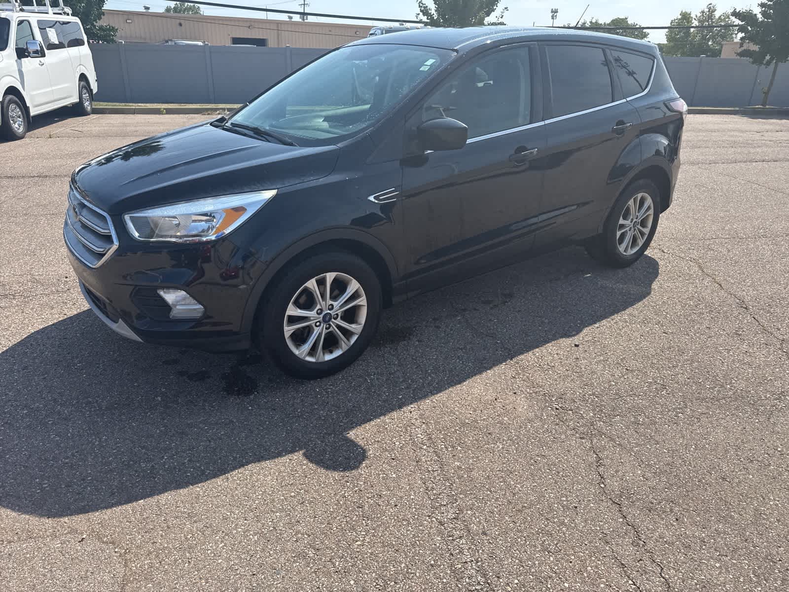 Thumbnail: 2017 Ford Escape - 27