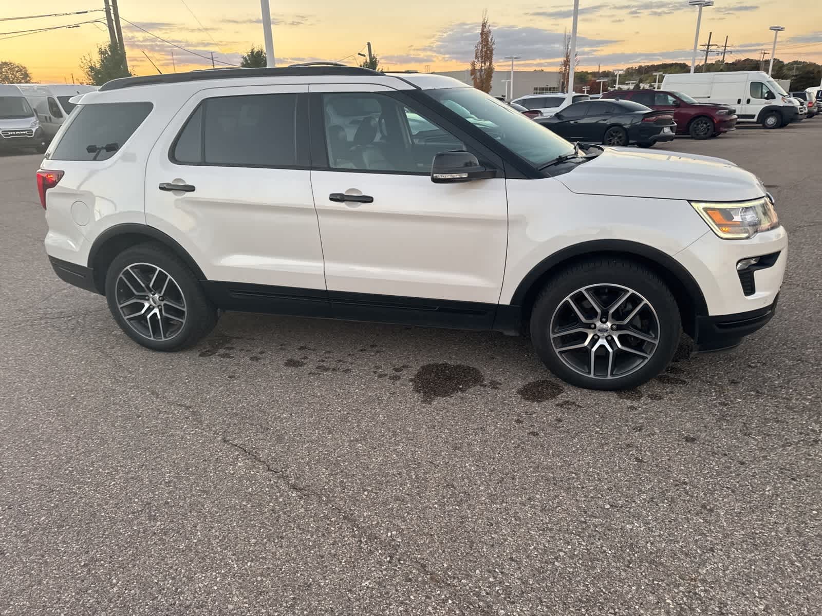 Thumbnail: 2019 Ford Explorer - 12