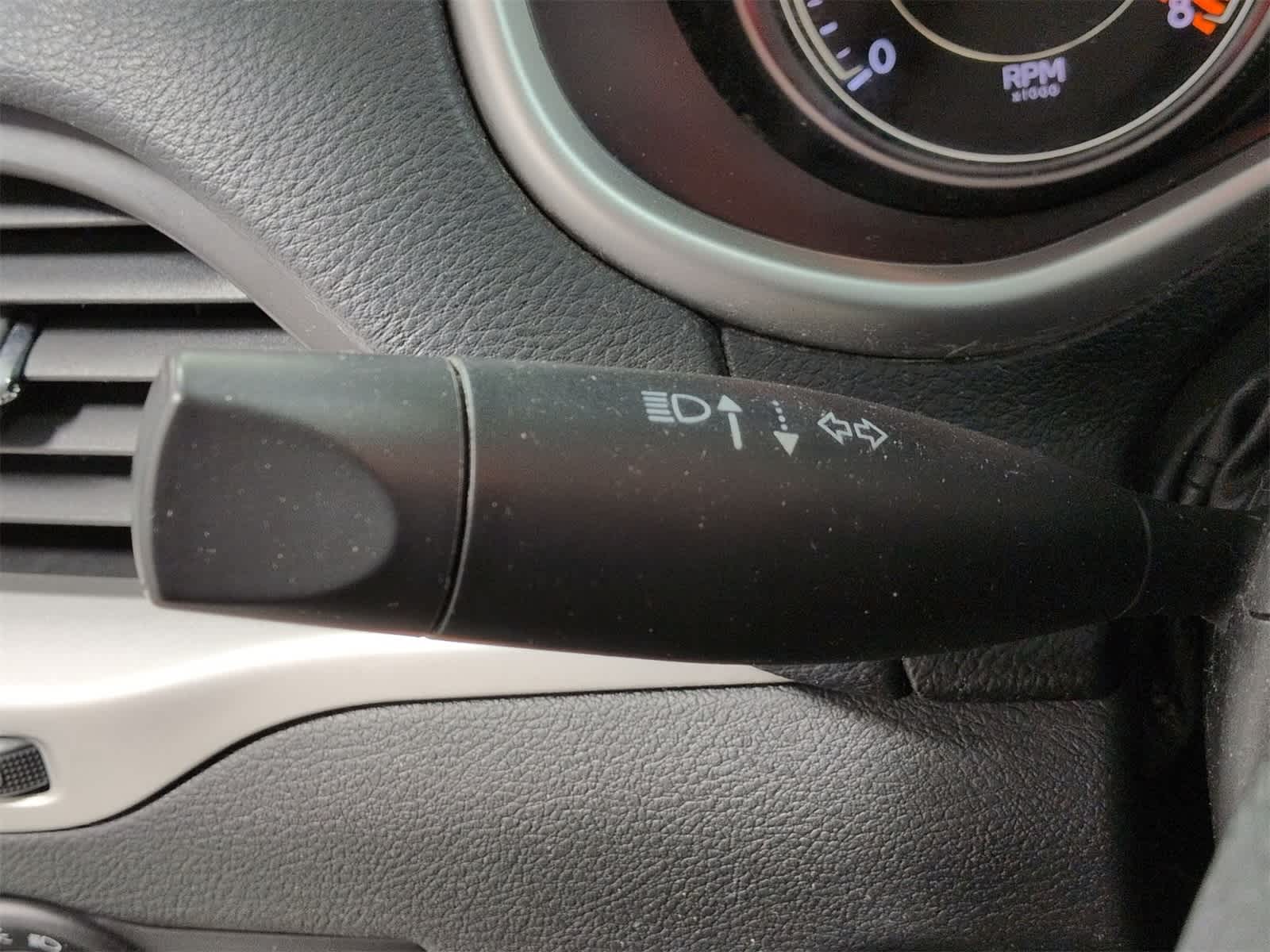 Thumbnail: 2015 Jeep Cherokee - 27