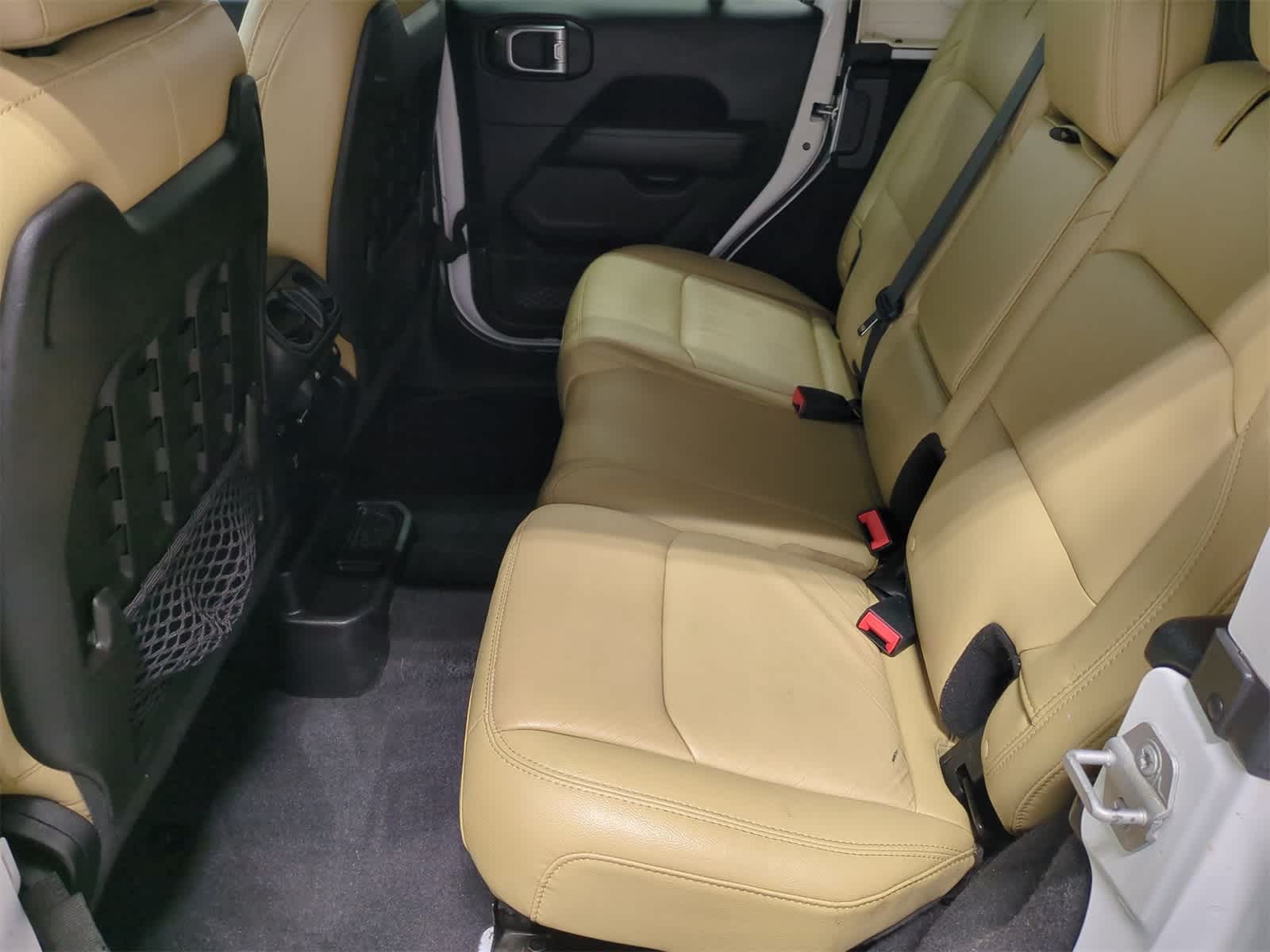 Thumbnail: 2018 Jeep Wrangler - 19