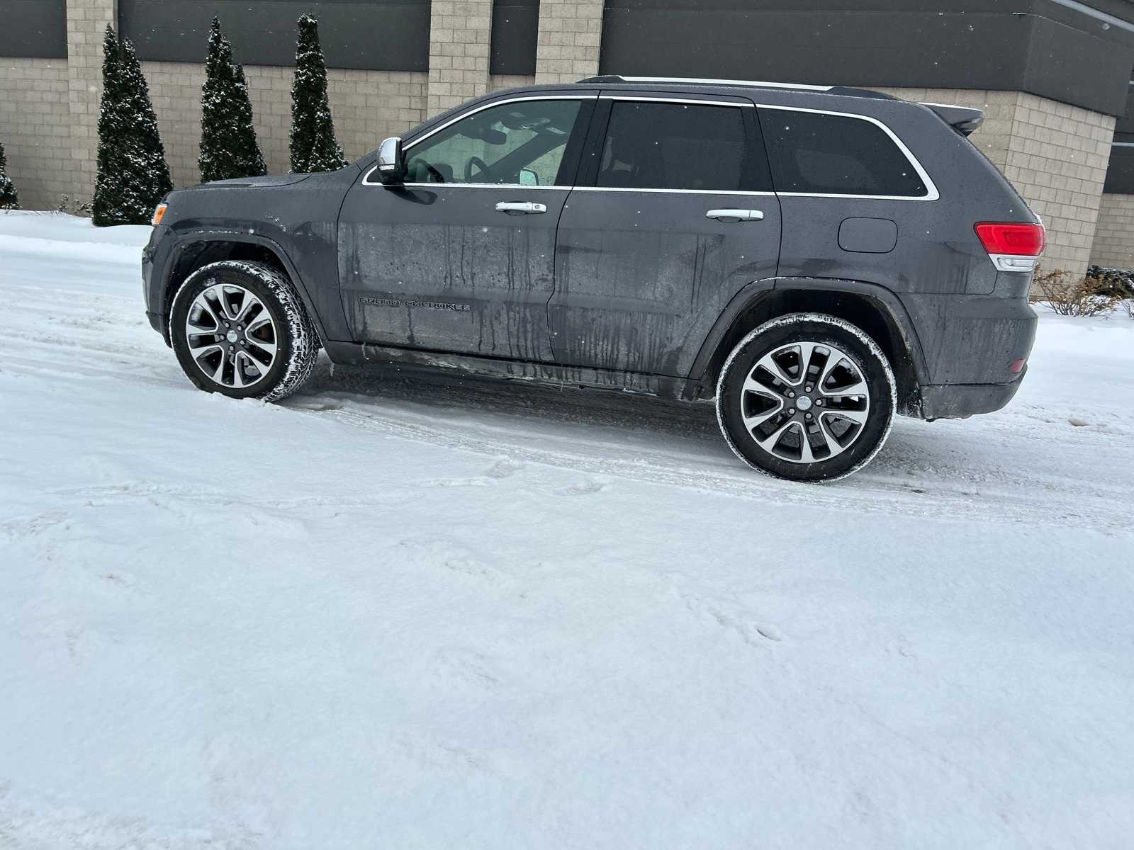 Thumbnail: 2018 Jeep Grand Cherokee - 25