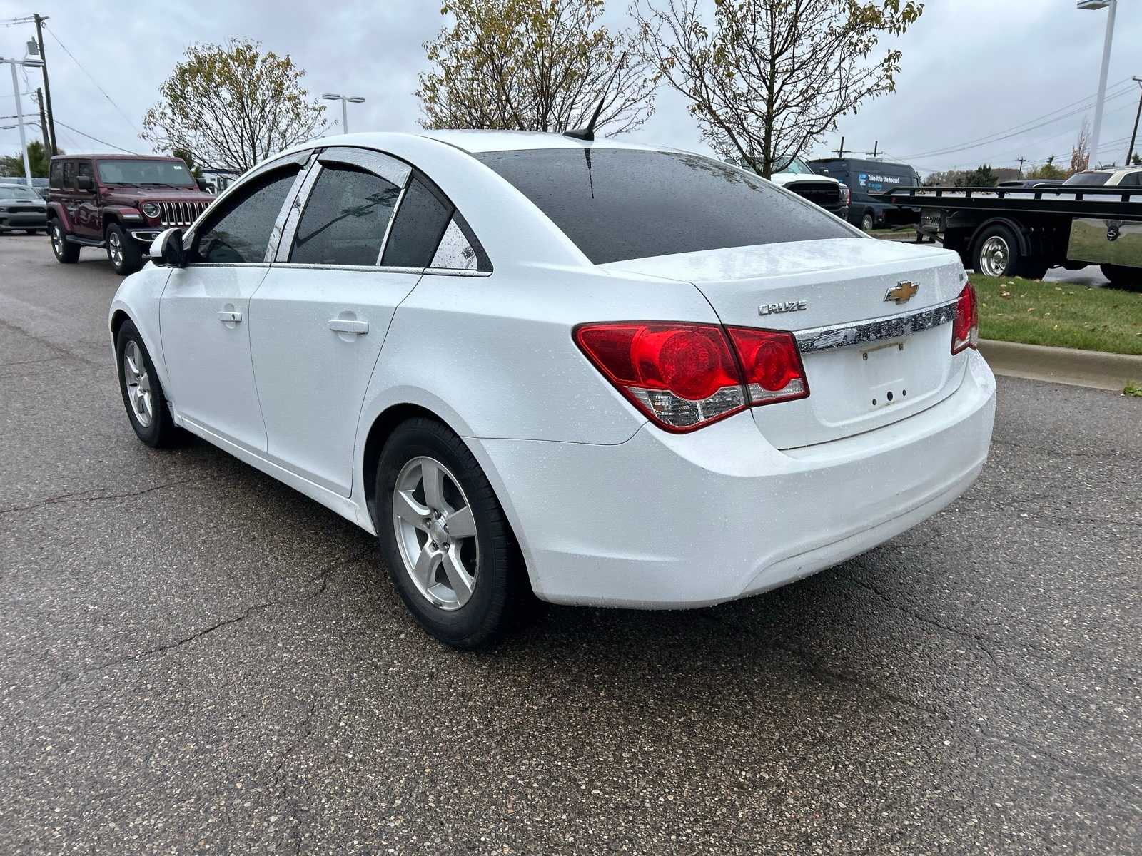 Thumbnail: 2012 Chevrolet Cruze - 23