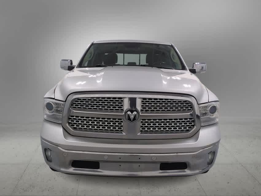 2016 RAM 1500 Laramie 3