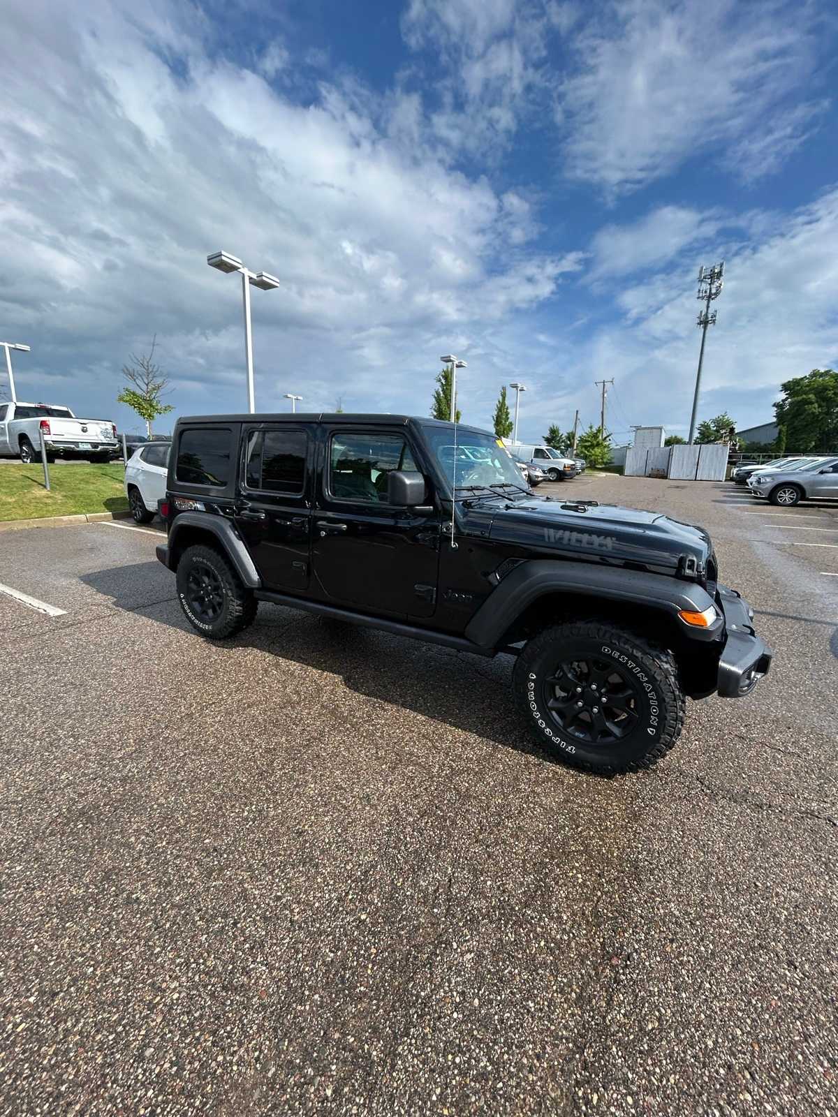 Thumbnail: 2021 Jeep Wrangler - 12