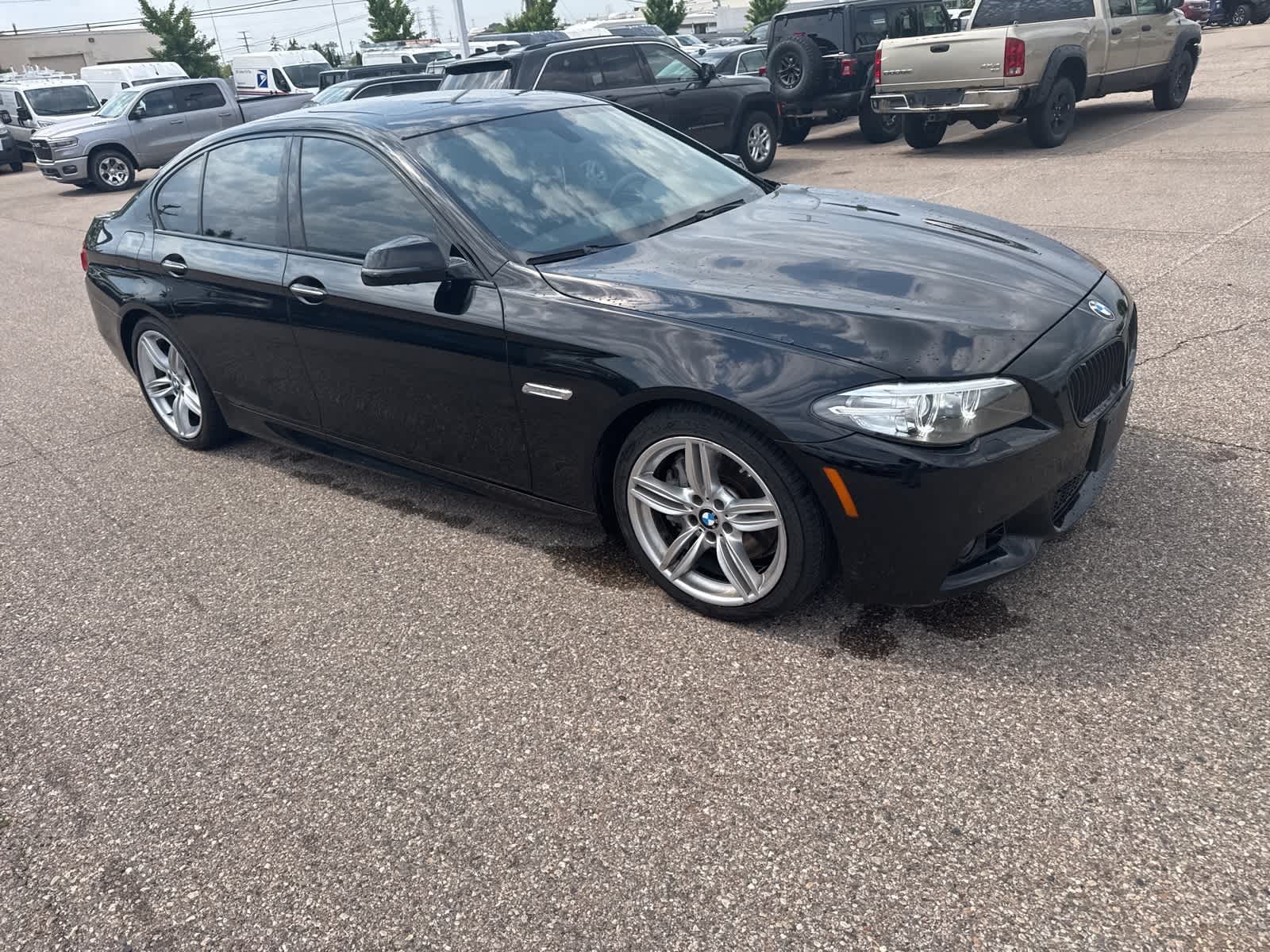 2015 BMW 5 Series 550i 9