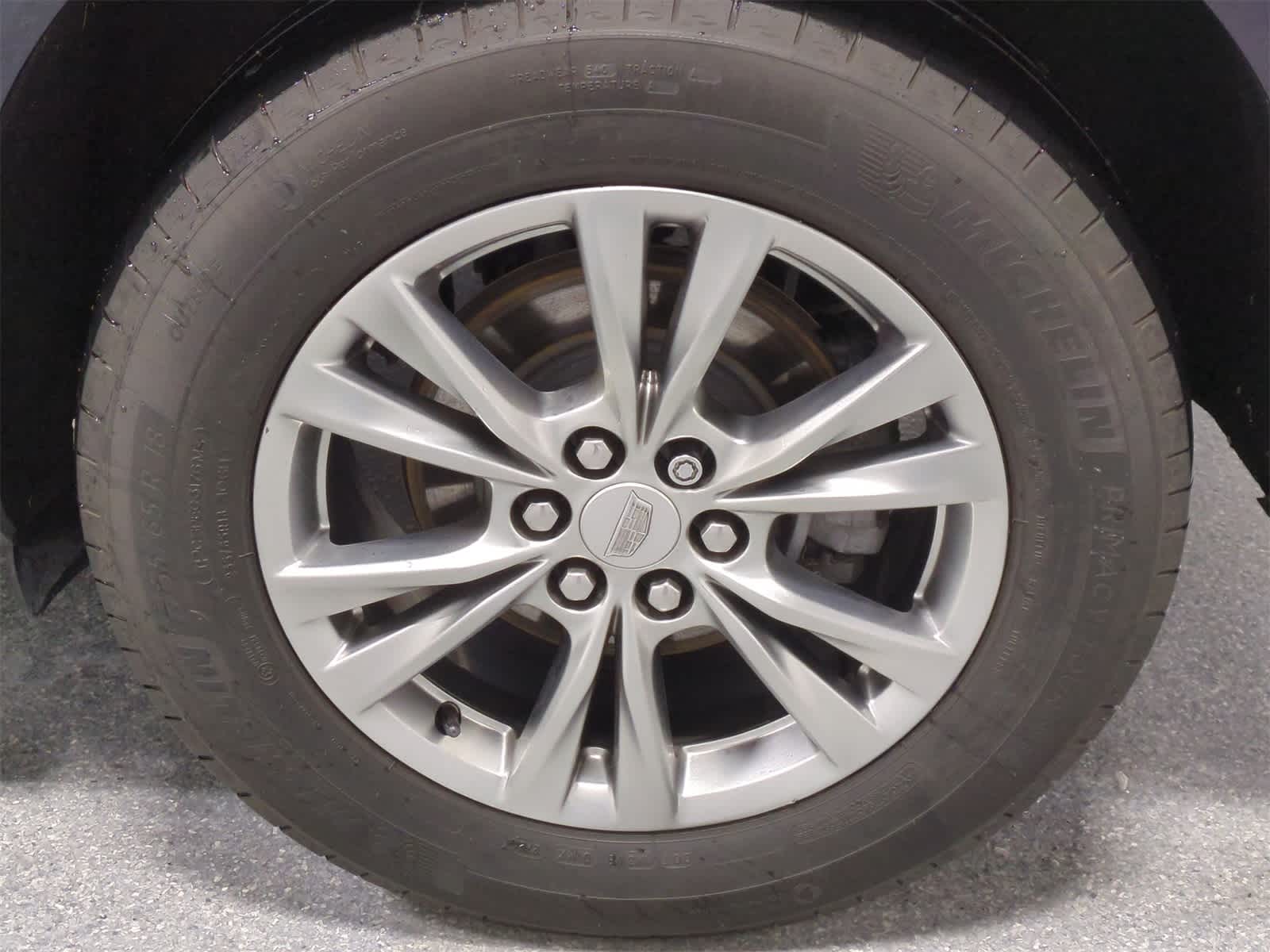 Thumbnail: 2021 Cadillac XT5 - 14
