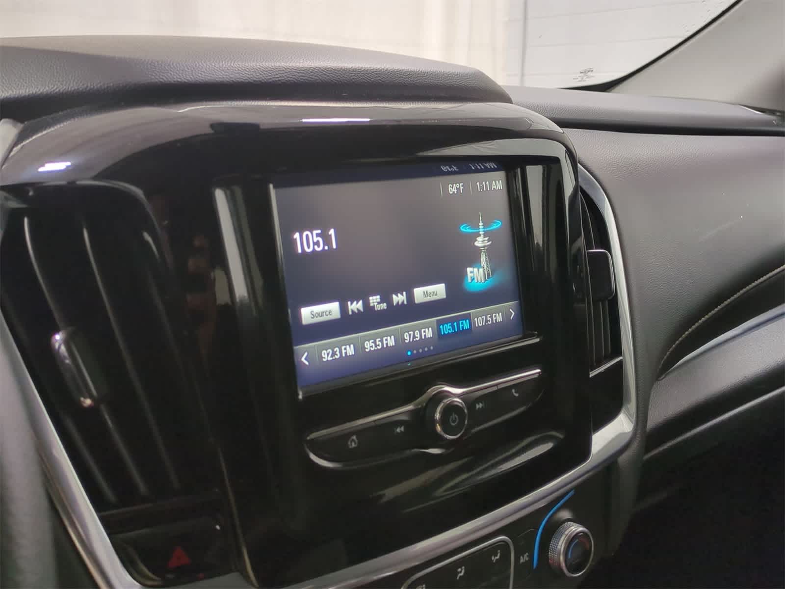 Thumbnail: 2018 Chevrolet Traverse - 28
