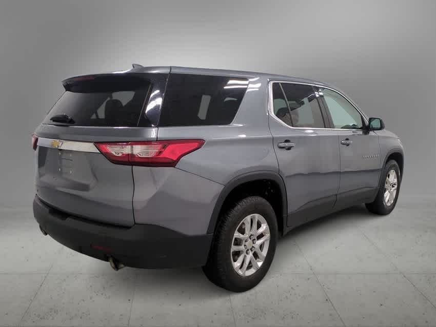 Thumbnail: 2018 Chevrolet Traverse - 8