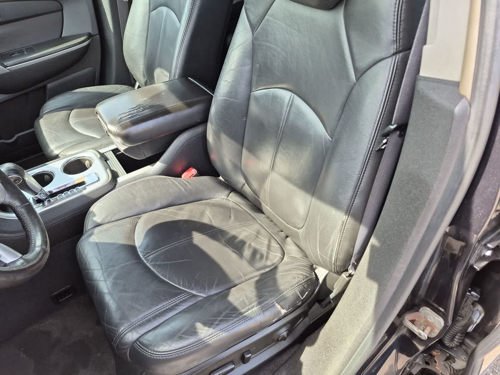 Thumbnail: 2009 GMC Acadia - 23