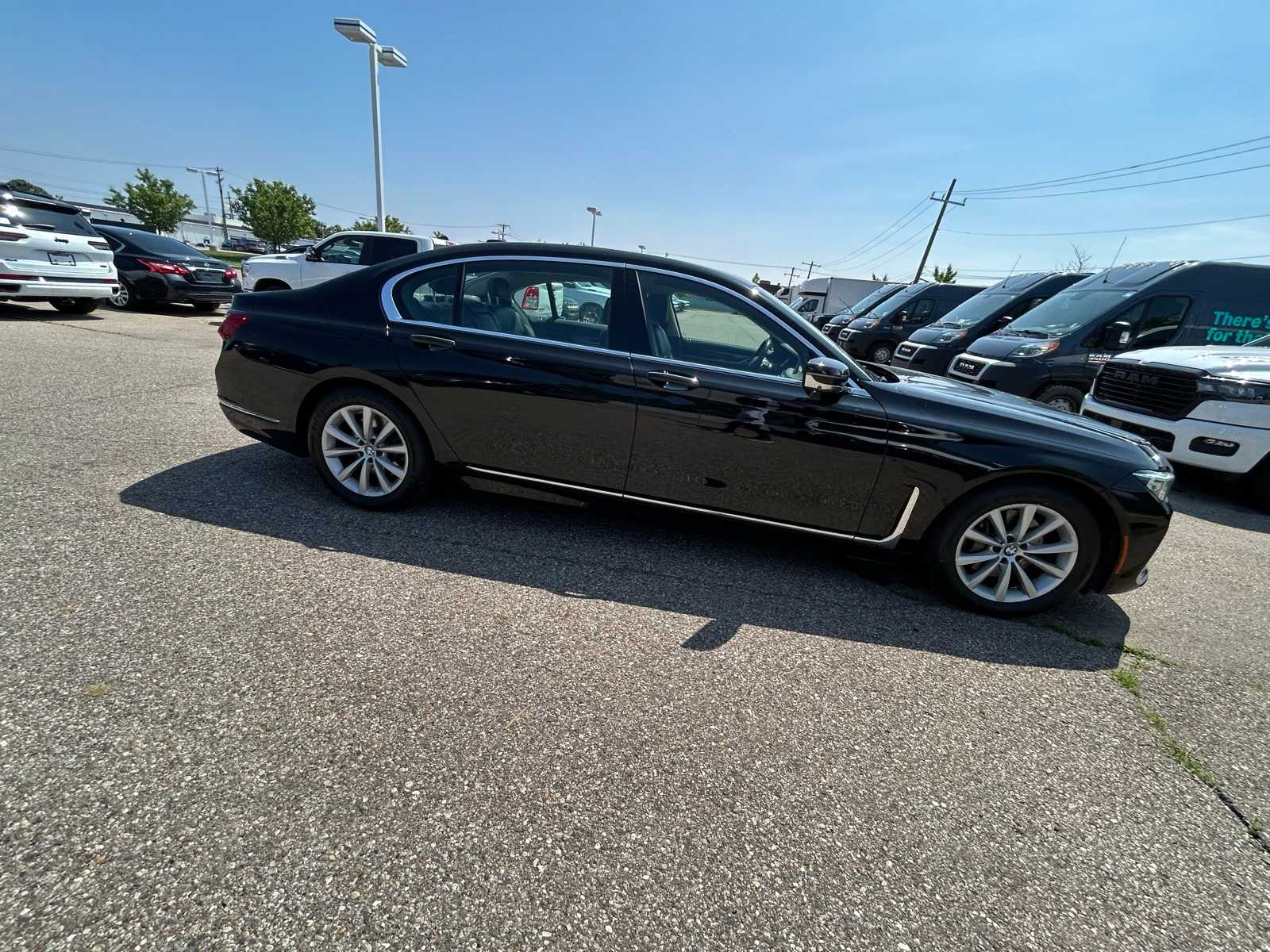 2020 BMW 7 Series 740i xDrive 9