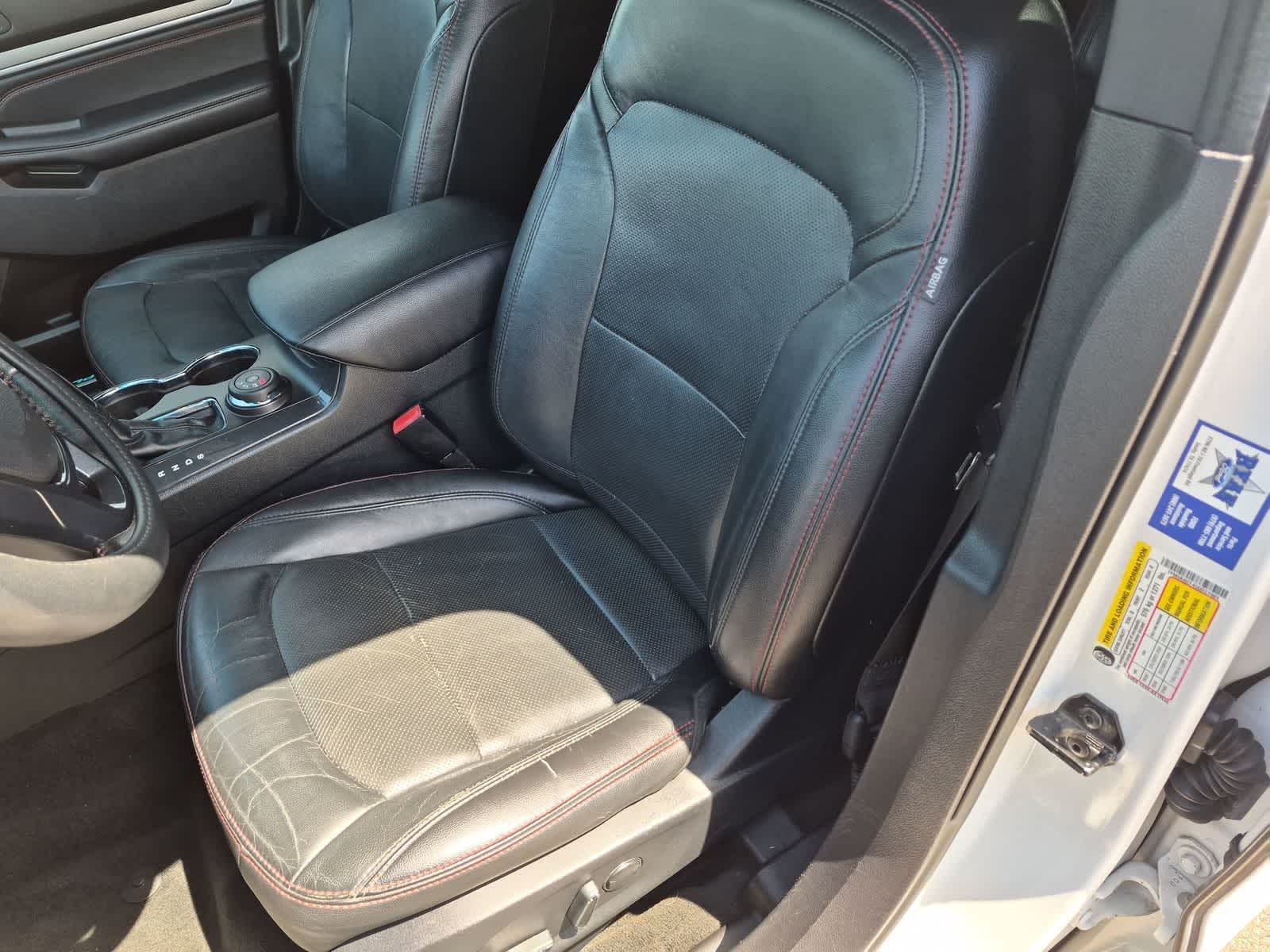 Thumbnail: 2016 Ford Explorer - 24