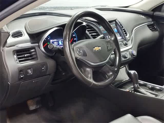 2017 Chevrolet Impala LT 10