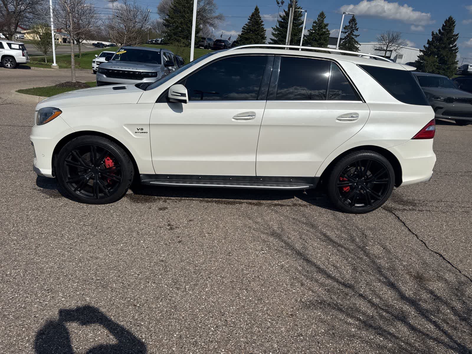 Thumbnail: 2014 Mercedes-Benz M-Class - 23