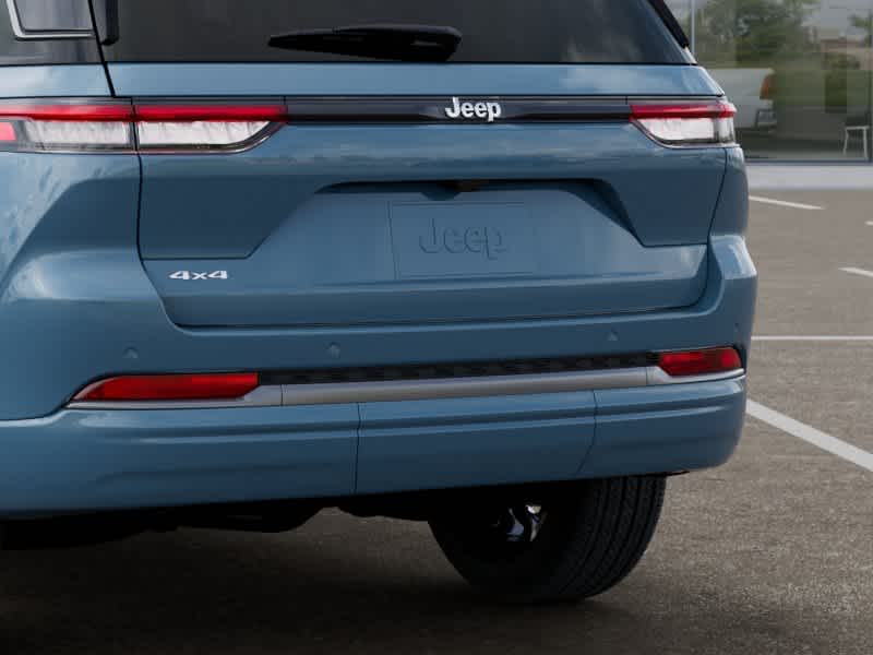 Thumbnail: 2026 Jeep Grand Cherokee - 13