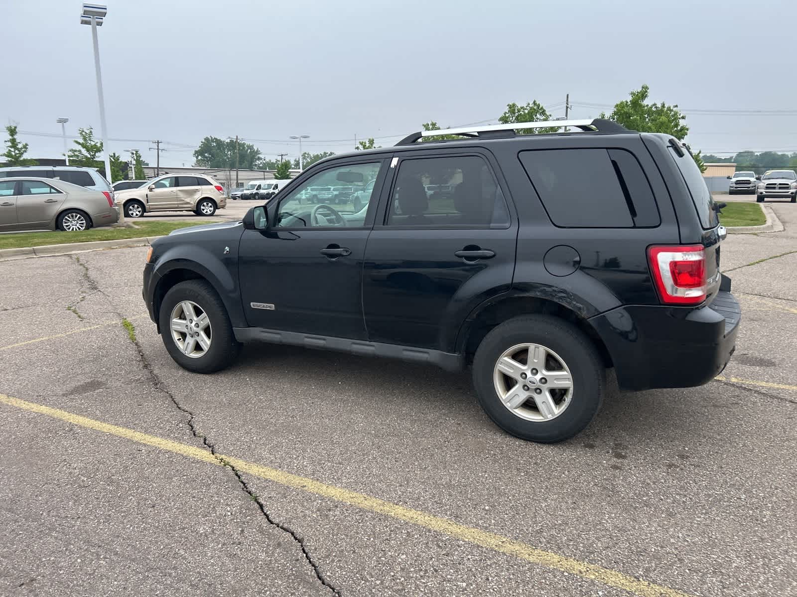 2008 Ford Escape  27