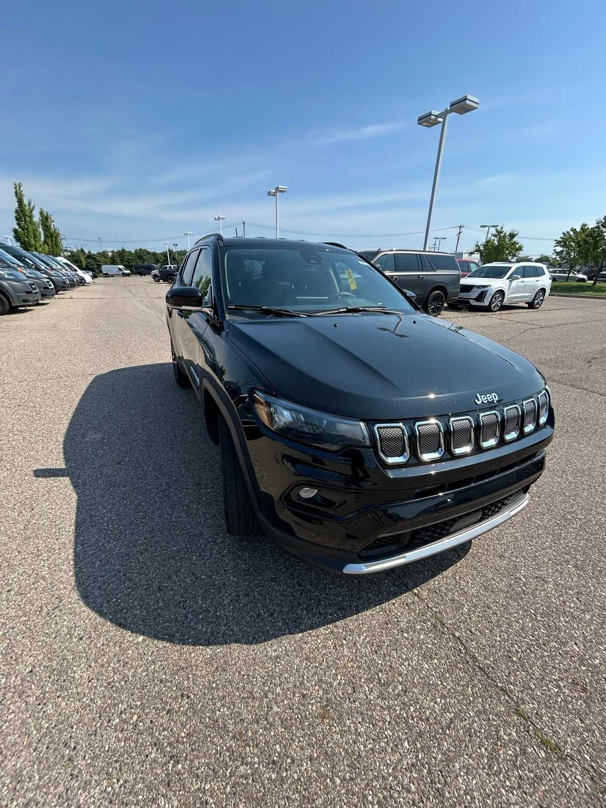 Thumbnail: 2022 Jeep Compass - 7
