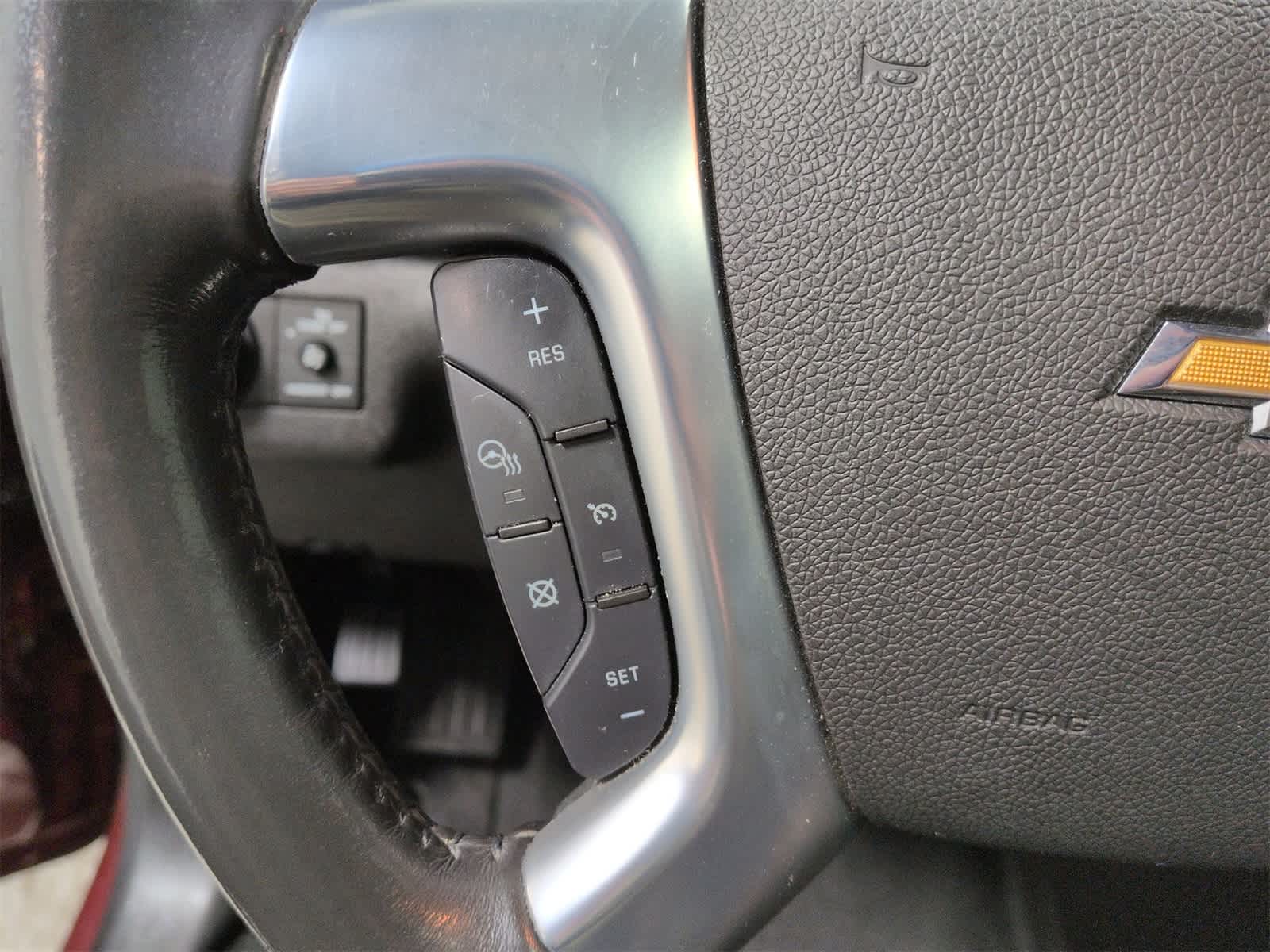 Thumbnail: 2016 Chevrolet Traverse - 23